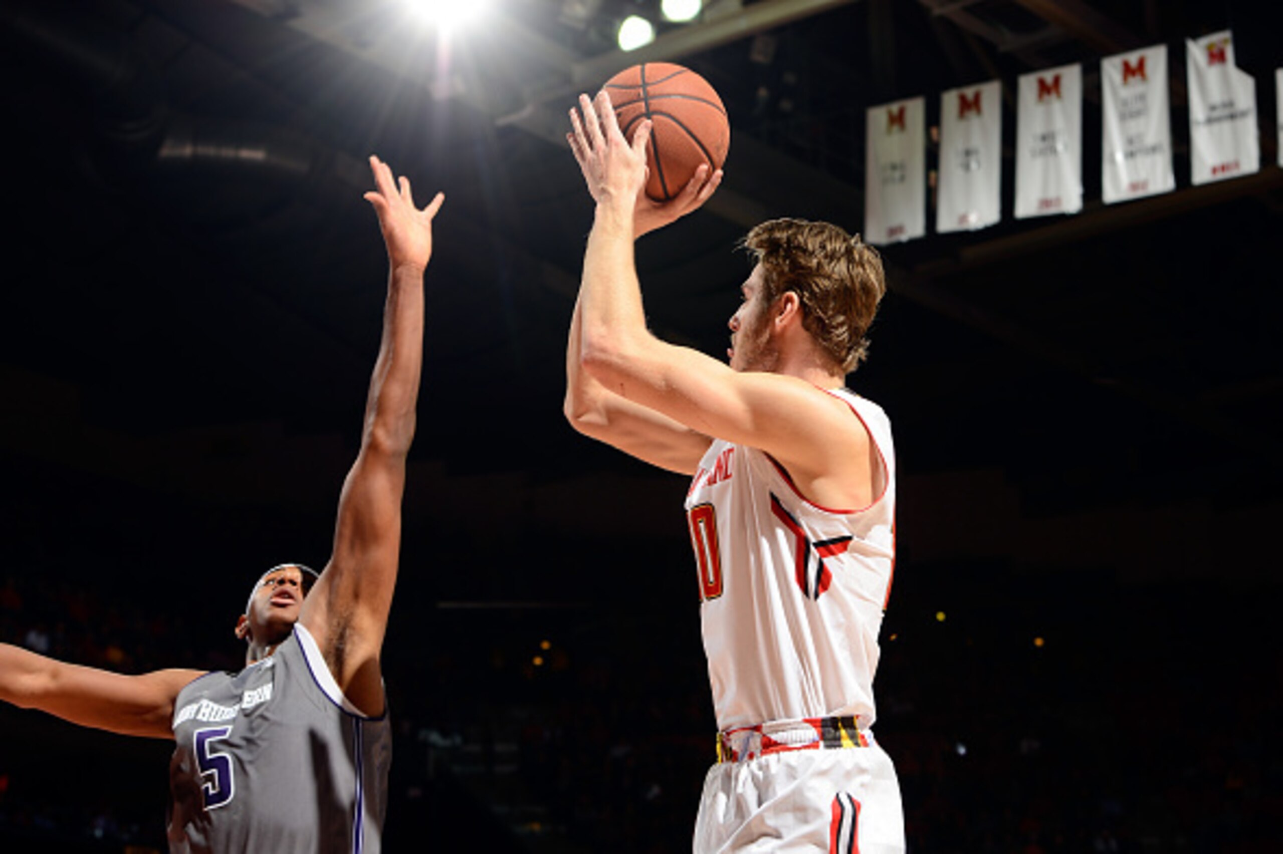 COLLEGE PARK, MD - JANUARY 19:  Jake Layman #10 of the Maryland Terrapins shoots the ball against the Northwestern Wildcats at Xfinity Center on January 19, 2016 in College Park, Maryland.  (Photo by G Fiume/Maryland Terrapins/Getty Images)