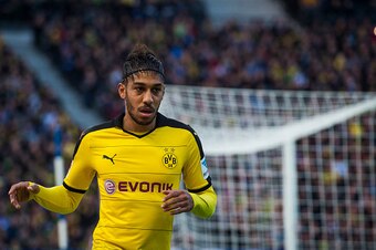 Dortmund's Gabonese striker Pierre-Emerick Aubameyang is seen during the German first division Bundesliga football match, Hertha Berlin v Borussia Dortmund, at the Olympic stadium in Berlin on February 6, 2016.  / AFP / ODD ANDERSEN / RESTRICTIONS: DURING