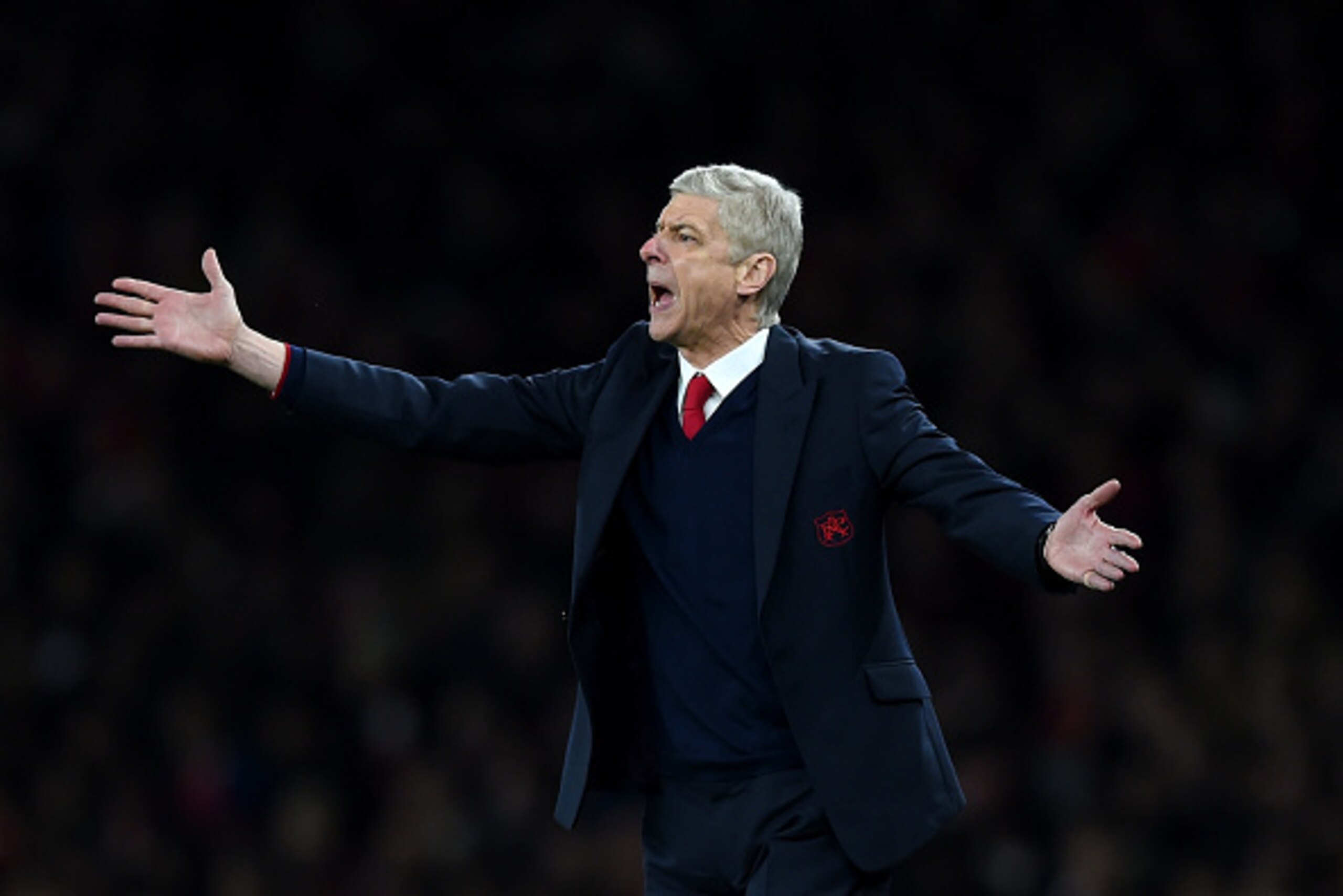 LONDON, ENGLAND - FEBRUARY 23:  Arsene Wenger the manager of Arsenal directs his players during the UEFA Champions League round of 16, first leg match between Arsenal FC and FC Barcelona at the Emirates Stadium on February 23, 2016 in London, United Kingd
