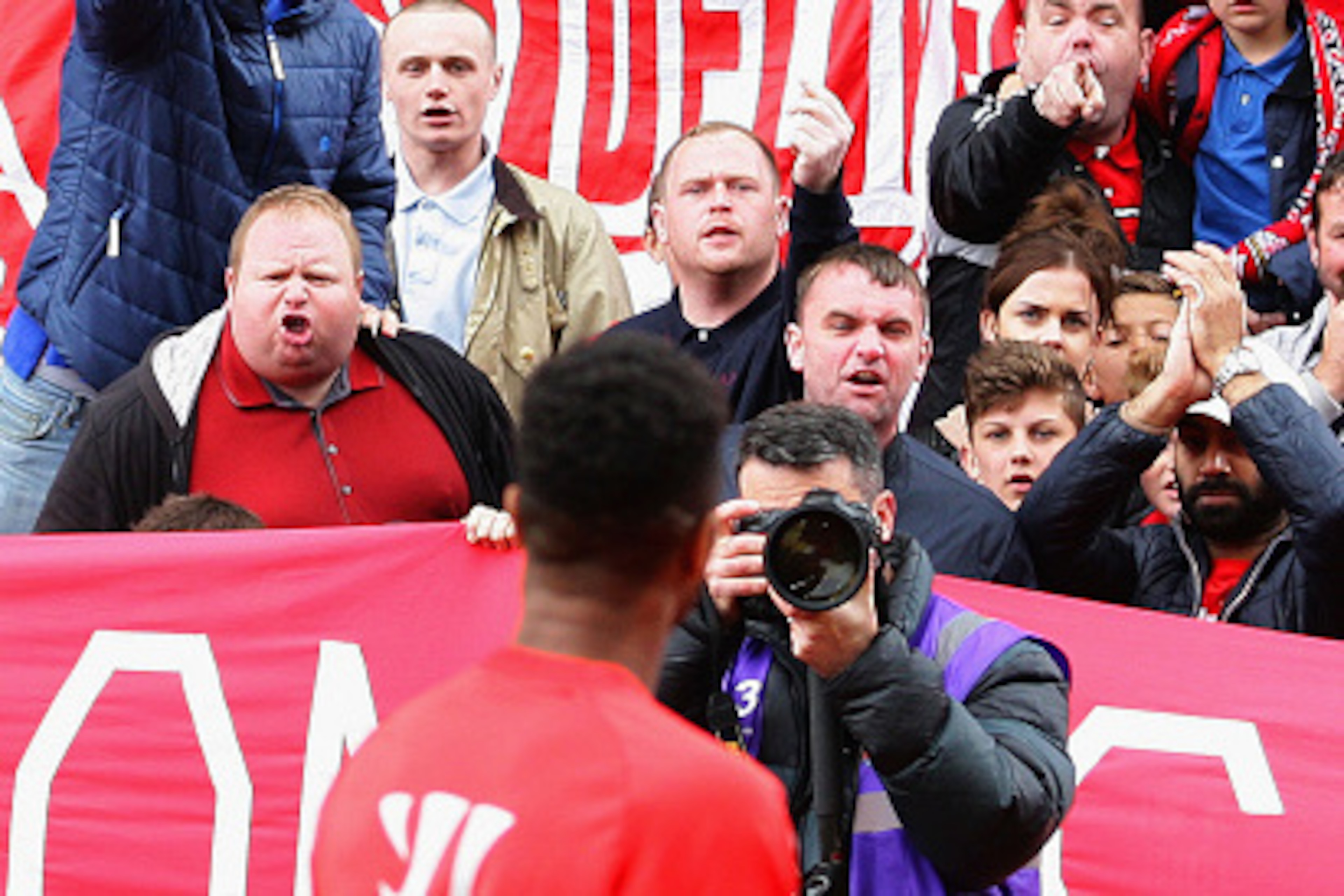 STOKE ON TRENT, ENGLAND - MAY 24: Liverpool fans react towards Raheem Sterling prior to the Barclays Premier League match between Stoke City and Liverpool at Britannia Stadium on May 24, 2015 in Stoke on Trent, England. (Photo by Dave Thompson/Getty Ima STOKE ON TRENT, ENGLAND - MAY 24: Liverpool fans react towards Raheem Sterling prior to the Barclays Premier League match between Stoke City and Liverpool at Britannia Stadium on May 24, 2015 in Stoke on Trent, England. (Photo by Dave Thompson/Getty Ima