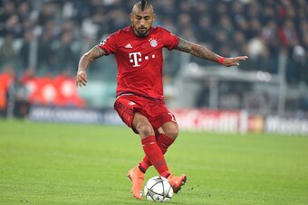 TURIN, ITALY - FEBRUARY 23: Arturo Vidal of Bayern Muenchen in action during the UEFA Champions League Round of 16 first leg match between Juventus Turin and Bayern Muenchen (Bayern Munich) at Juventus Stadium on February 23, 2016 in Turin, Italy. (Photo 
