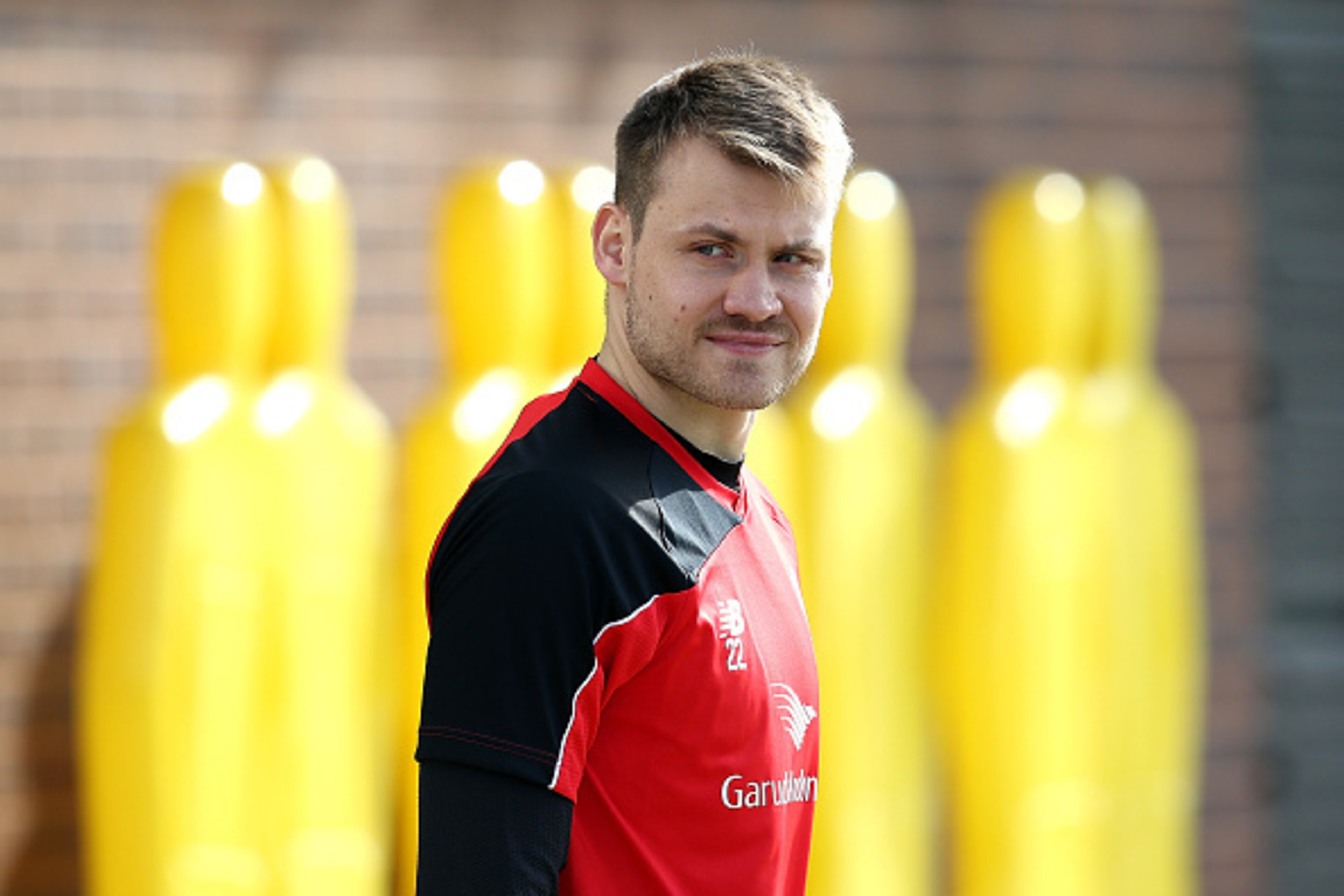 LIVERPOOL, ENGLAND - FEBRUARY 26: Simon Mignolet joins his team mates for a training session ahead of their Capital One Cup final match against Manchester City at Melwood Training Ground on February 26, 2016 in Liverpool, United Kingdom. (Photo by Jan K LIVERPOOL, ENGLAND - FEBRUARY 26: Simon Mignolet joins his team mates for a training session ahead of their Capital One Cup final match against Manchester City at Melwood Training Ground on February 26, 2016 in Liverpool, United Kingdom. (Photo by Jan K