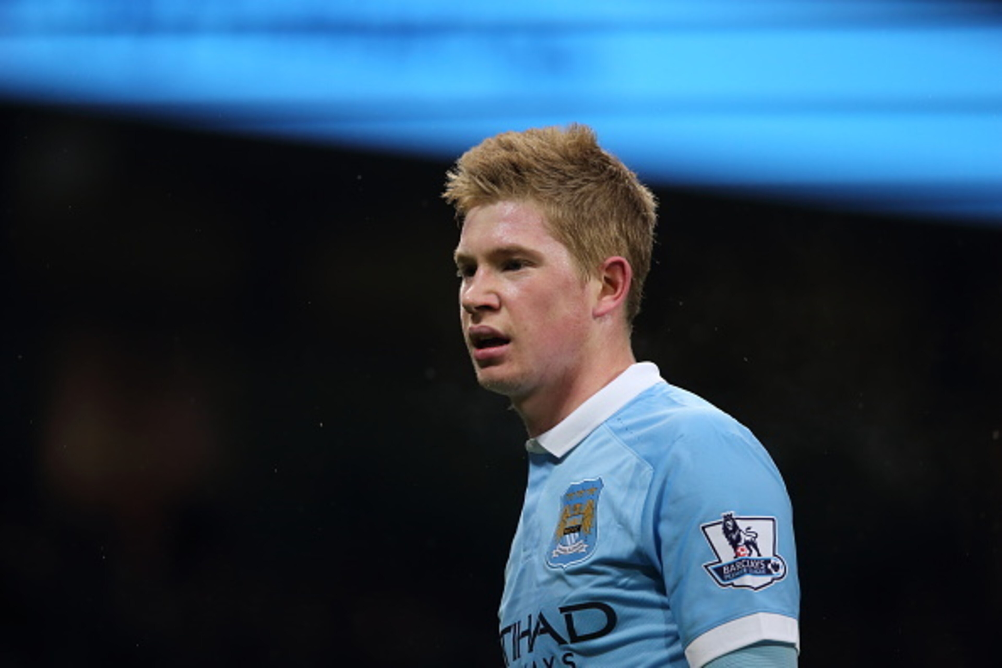 MANCHESTER, ENGLAND - JANUARY 16:  Kevin De Bruyne of Manchester City during the Barclays Premier League match between Manchester City and Crystal Palace at the Etihad Stadium on January 16, 2016 in Manchester, England.  (Photo by Matthew Ashton - AMA/Get