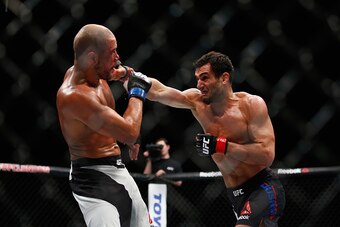 LONDON, ENGLAND - FEBRUARY 27:  Gegard Mousasi of Holland (R) in action as he beats Thales Leites of Brazil during the Middleweight Bout of the UFC Fight Night  at The O2 Arena on February 27, 2016 in London, England.  (Photo by Christopher Lee/Getty Imag