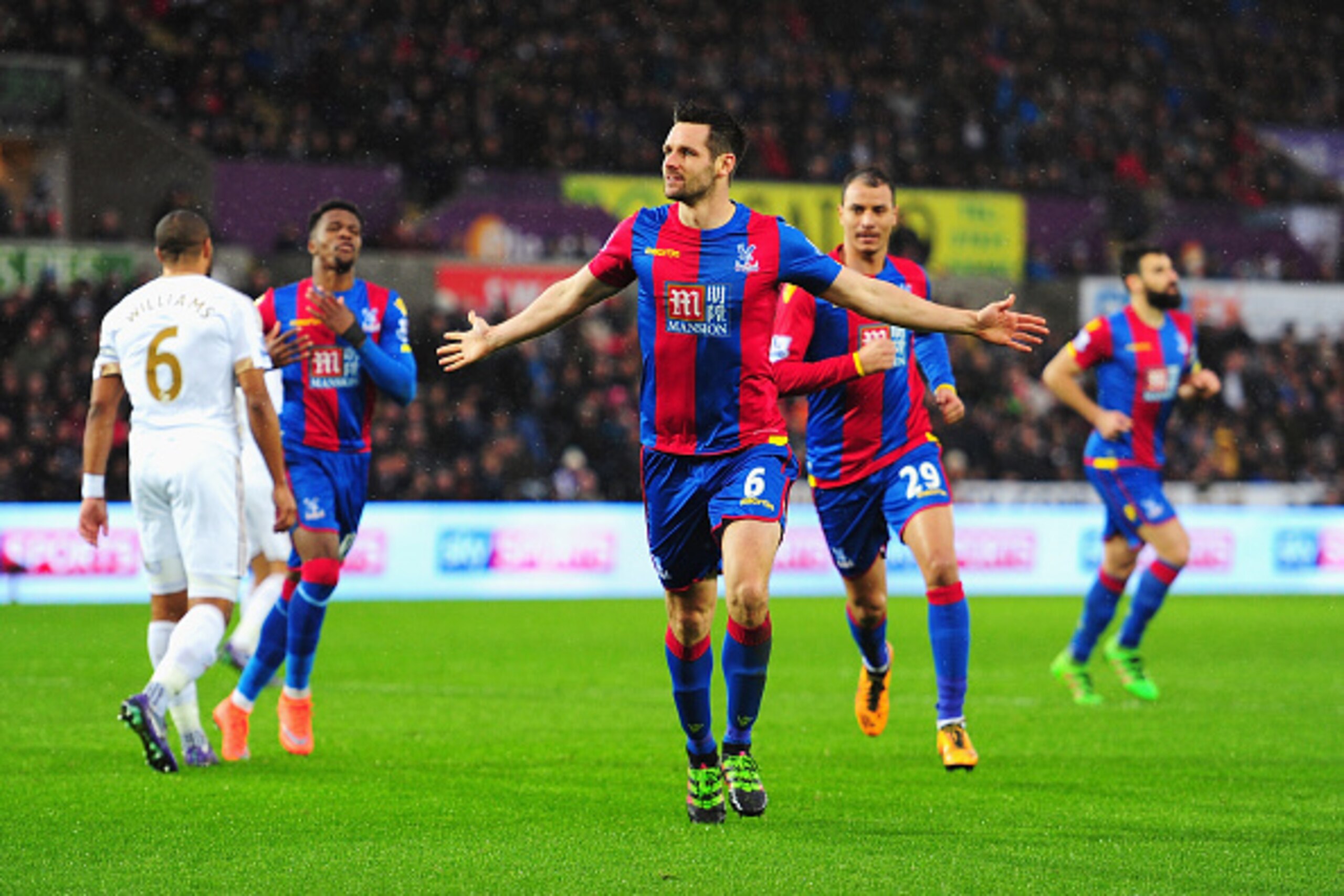 SWANSEA, WALES - FEBRUARY 06: Scott Dann of Crystal Palace celebrates scoring his team's first goal during the Barclays Premier League match between Swansea City and Crystal Palace at the Liberty Stadium on February 6, 2016 in Swansea, Wales. (Photo by SWANSEA, WALES - FEBRUARY 06: Scott Dann of Crystal Palace celebrates scoring his team's first goal during the Barclays Premier League match between Swansea City and Crystal Palace at the Liberty Stadium on February 6, 2016 in Swansea, Wales. (Photo by