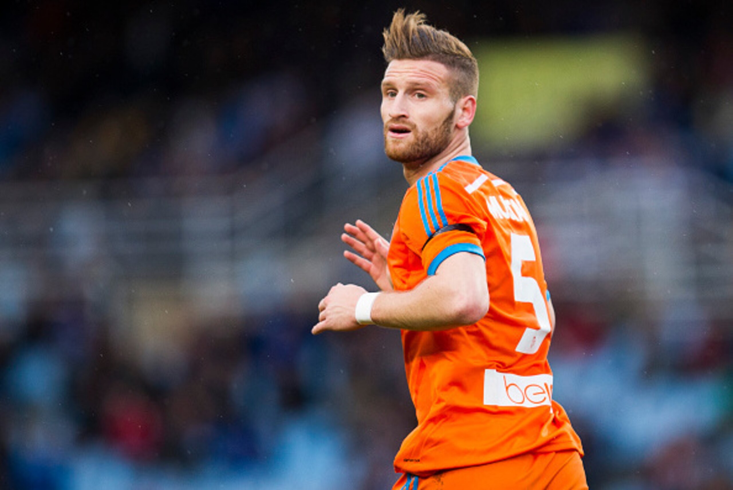 SAN SEBASTIAN, SPAIN - JANUARY 10:  Shkodran Mustafi of Valencia CF reacts during the La Liga match between Real Sociedad de Futbol and Valencia CF at Estadio Anoeta on January 10, 2016 in San Sebastian, Spain.  (Photo by Juan Manuel Serrano Arce/Getty Im