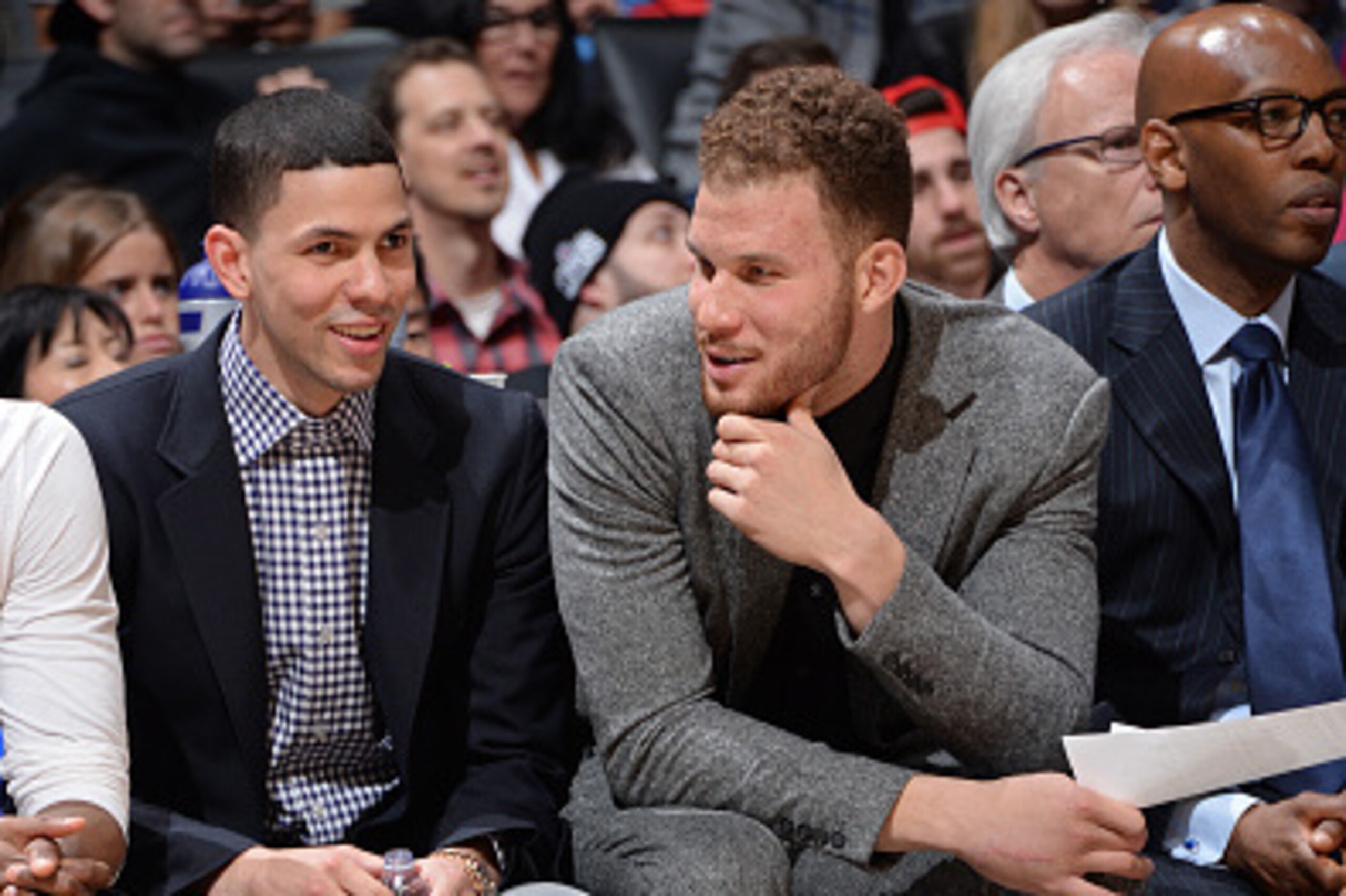 LOS ANGELES, CA - FEBRUARY 22: Austin Rivers #25 and Blake Griffin #32 of the Los Angeles Clippers sit on the bench during the game against the Phoenix Suns at STAPLES Center on February 22, 2016 in Los Angeles, California. NOTE TO USER: User expressly a LOS ANGELES, CA - FEBRUARY 22: Austin Rivers #25 and Blake Griffin #32 of the Los Angeles Clippers sit on the bench during the game against the Phoenix Suns at STAPLES Center on February 22, 2016 in Los Angeles, California. NOTE TO USER: User expressly a
