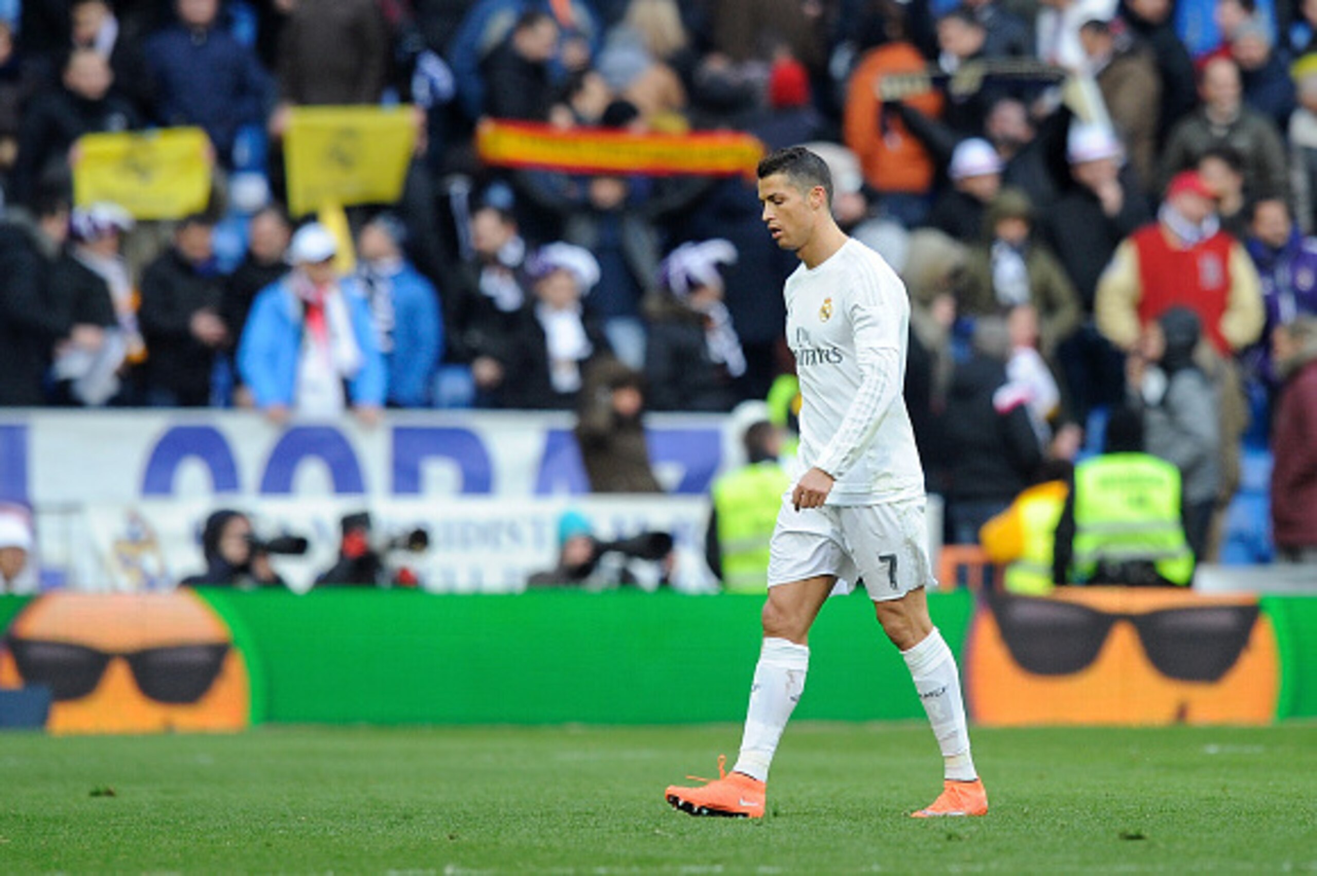 MADRID, SPAIN - FEBRUARY 27:  Cristiano Ronaldo of Real Madrid leaves the field after Real lost 1-0 to Atletico Madrid in the La Liga match between Real Madrid CF and Club Atletico de Madrid at Estadio Santiago Bernabeu on February 27, 2016 in Madrid, Spa