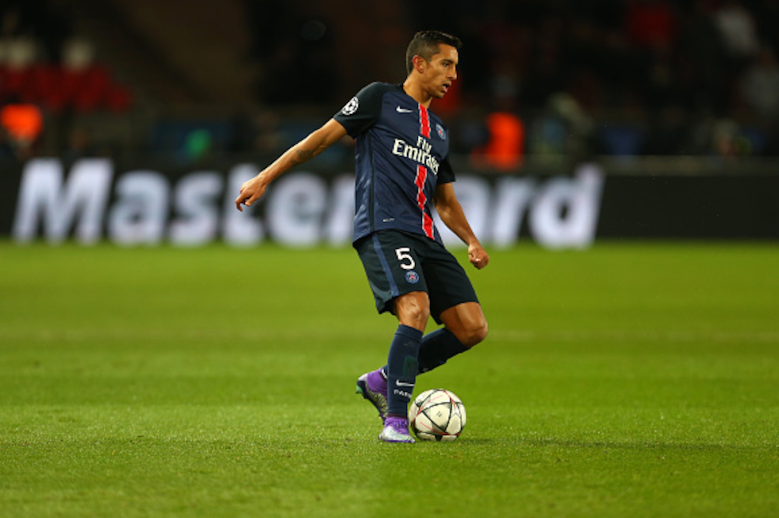 PARIS, FRANCE - FEBRUARY 16 : Marquinhos of Paris St Germain during the UEFA Champions League match between Paris Saint-Germain and Chelsea at Parc des Princes on February 16, 2016 in Paris, France. (Photo by Catherine Ivill - AMA/Getty Images) PARIS, FRANCE - FEBRUARY 16 : Marquinhos of Paris St Germain during the UEFA Champions League match between Paris Saint-Germain and Chelsea at Parc des Princes on February 16, 2016 in Paris, France. (Photo by Catherine Ivill - AMA/Getty Images)