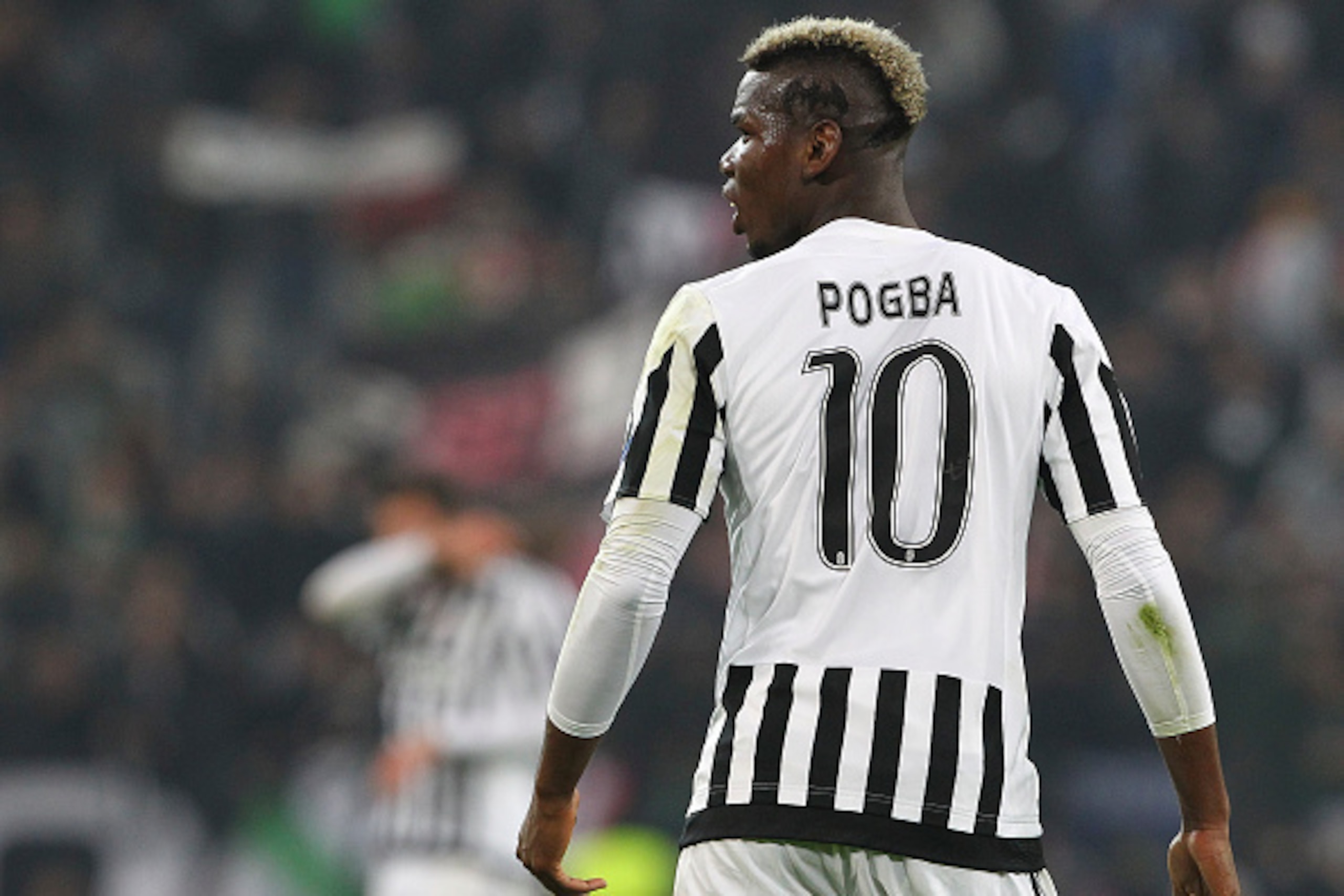 TURIN, ITALY - FEBRUARY 23:  Paul Pogba of Juventus FC looks on during the UEFA Champions League Round of 16 first leg match between Juventus and FC Bayern Muenchen at Juventus Arena on February 23, 2016 in Turin, Italy.  (Photo by Marco Luzzani/Getty Ima