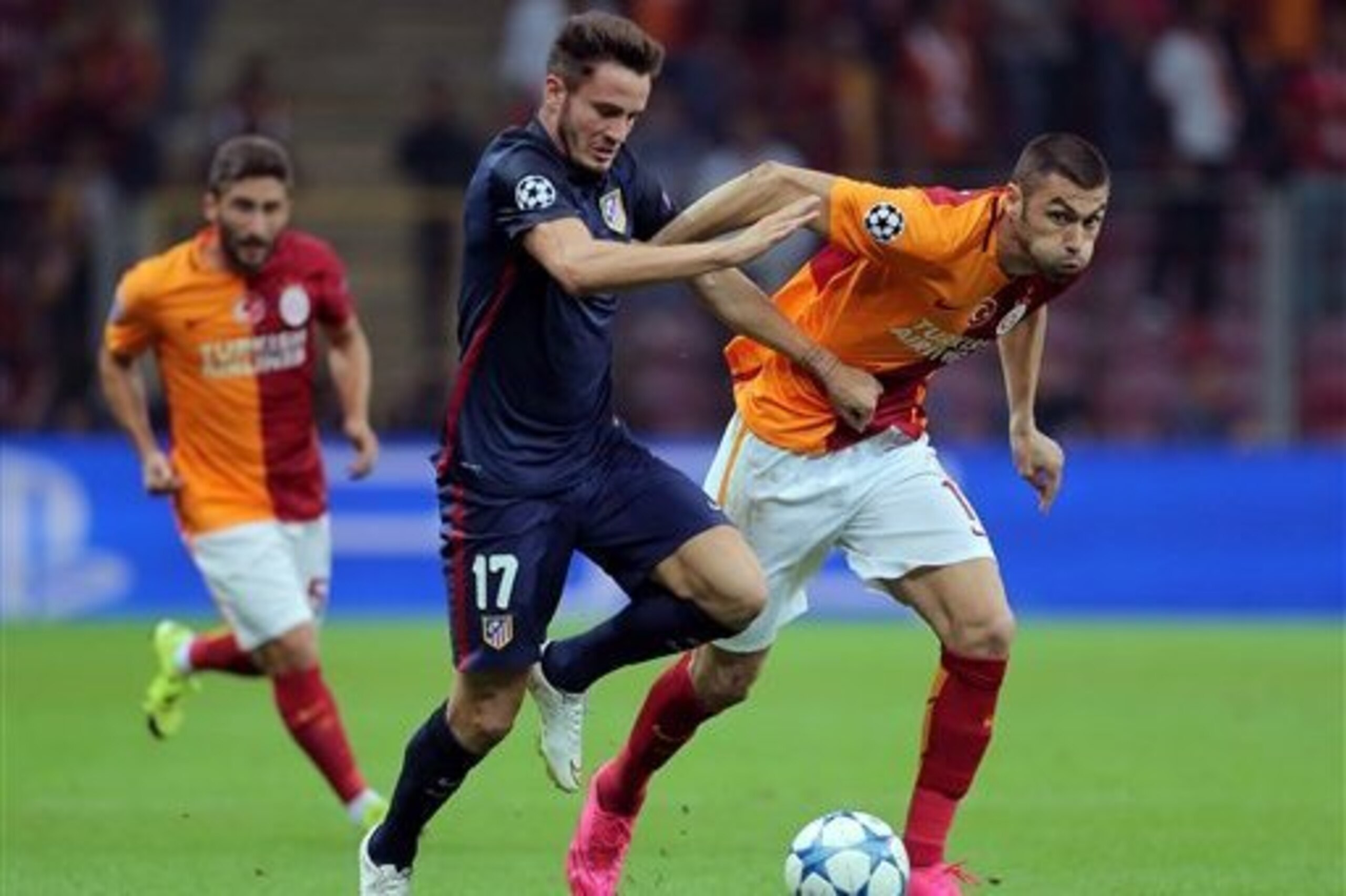 Niguez is tough enough to handle the melee in the middle.