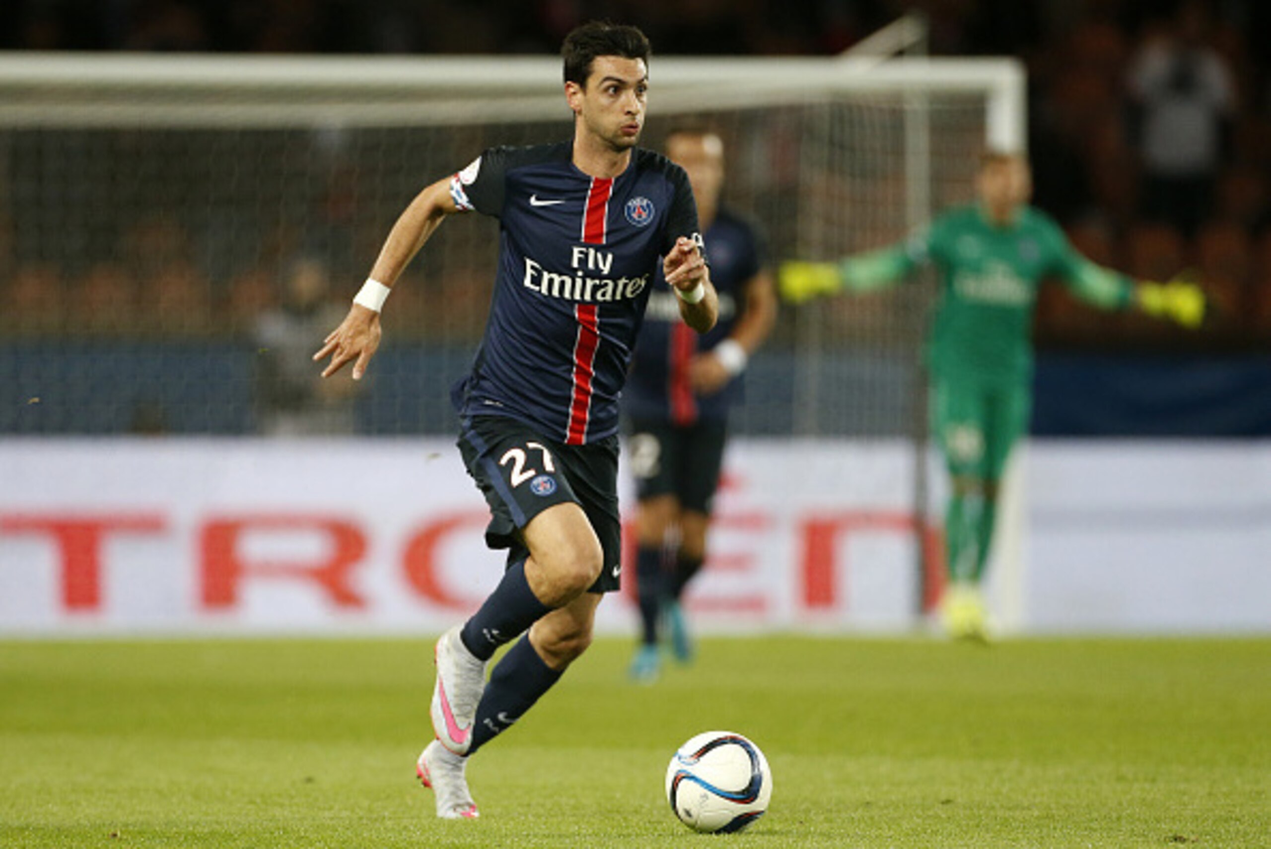 PARIS, FRANCE - SEPTEMBER 22: Javier Pastore of PSG in action during the French Ligue 1 match between Paris Saint-Germain FC (PSG) and EA Guingamp at Parc des Princes stadium on September 22, 2015 in Paris, France. (Photo by Jean Catuffe/Getty Images)