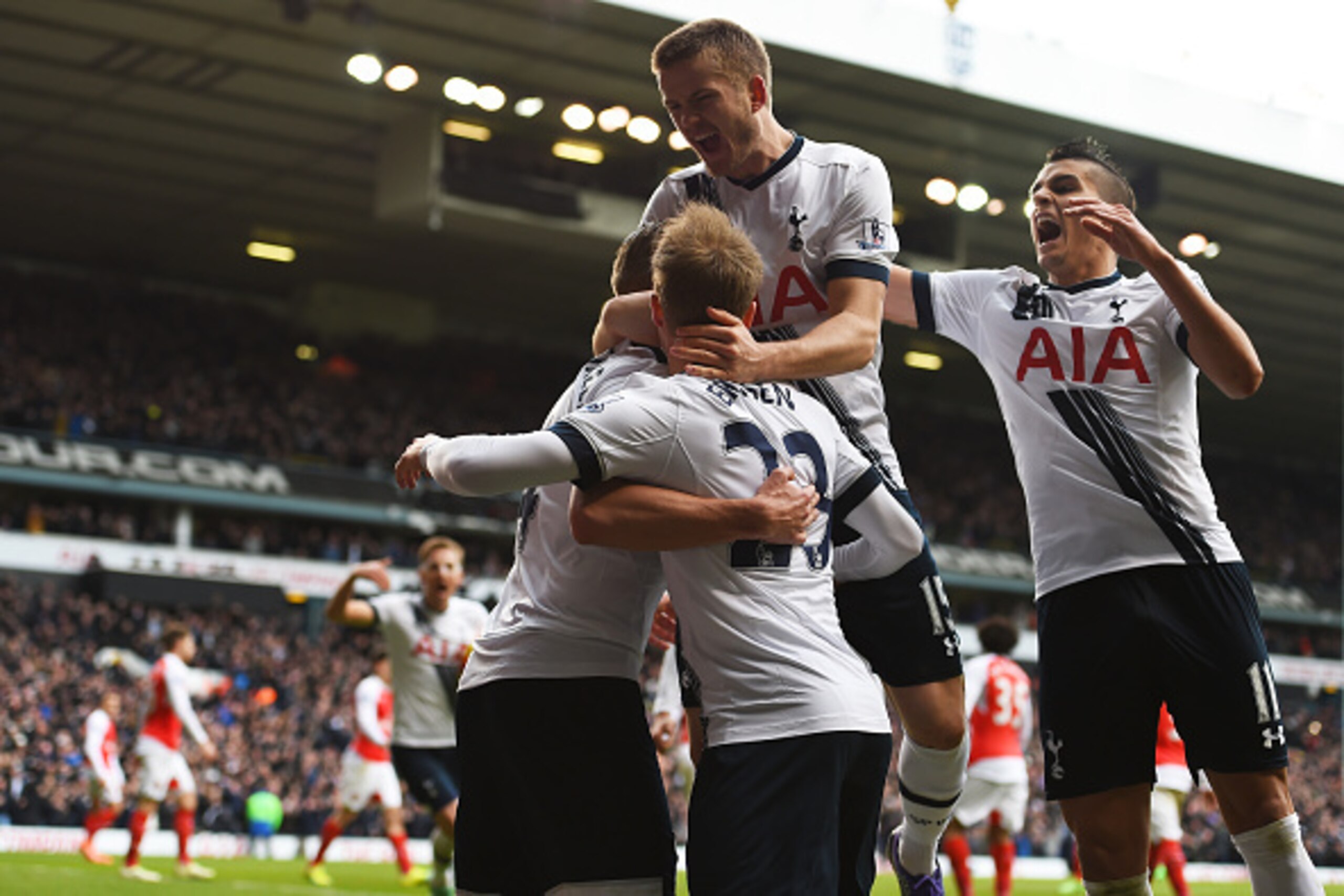 LONDON, ENGLAND - MARCH 05:  Toby Alderweireld (1st L) of Tottenham Hotspur celebrates scoring his team's first goal with his team mates Christian Eriksen (2nd L), Eric Dier (2nd R) and Erik Lamela (1st R) during the Barclays Premier League match between 
