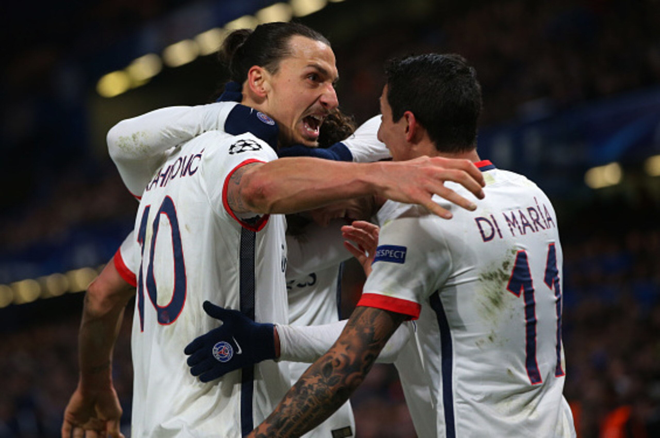 LONDON, ENGLAND - MARCH 09:  Zlatan Ibrahimovic of Paris Saint Germain celebrates after he scores during the UEFA Champions League Round of 16 Second Leg match between Chelsea and Paris Saint-Germain at Stamford Bridge on March 09, 2016 in London, England