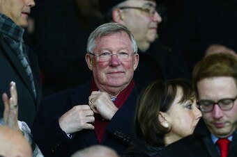 MANCHESTER, ENGLAND - FEBRUARY 02: Sir Alex Ferguson is seen on the stand prior to the Barclays Premier League match between Manchester United and Stoke City at Old Trafford on February 2, 2016 in Manchester, England.  (Photo by Clive Mason/Getty Images)