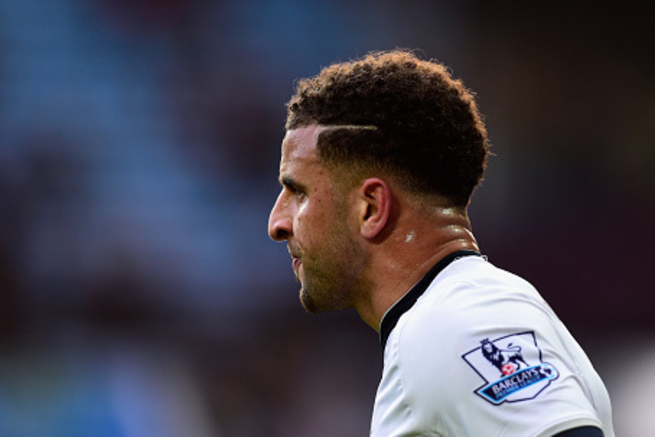 BIRMINGHAM, ENGLAND - MARCH 13:  Kyle Walker of Tottenham Hotspur in action during the Barclays Premier League match between Aston Villa and Tottenham Hotspur at Villa Park on March 13, 2016 in Birmingham, England.  (Photo by Stu Forster/Getty Images)