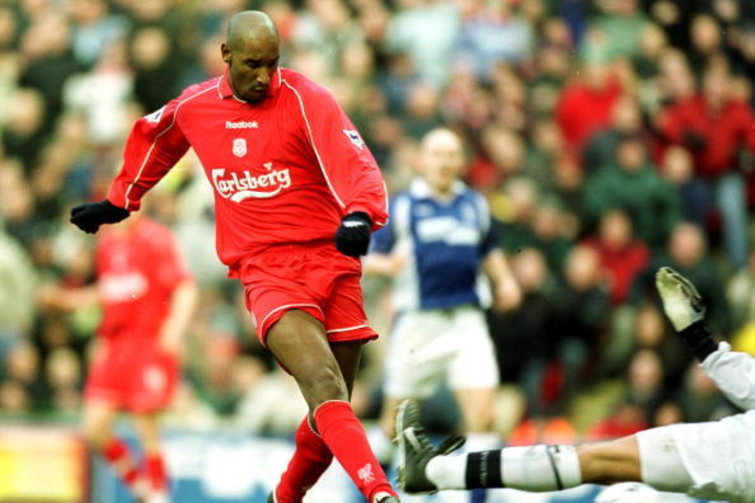23 Feb 2002: Nicolas Anelka of Liverpool scores past Steve Simonsen of Everton during the match between Liverpool and Everton in the FA Barclaycard Premiership at Anfield, Liverpool. Mandatory Credit: Alex Livesey/Getty Images
