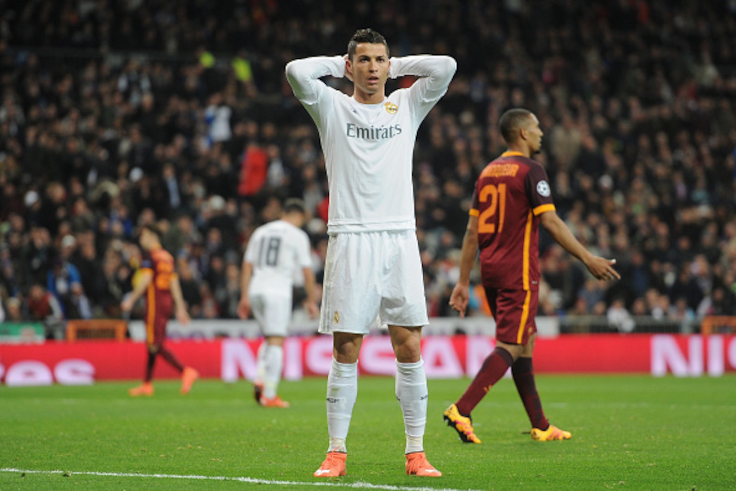 MADRID, SPAIN - MARCH 08: Cristiano Ronaldo of Real Madrid reacts after failing to score during the UEFA Champions League Round of 16 Second Leg match between Real Madrid and Roma at Estadio Santiago Bernabeu on March 8, 2016 in Madrid, Spain.  (Photo by 