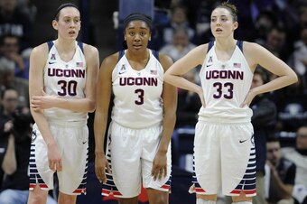 (L-R) Breanna Stewart, Morgan Tuck and Katie Lou Samuelson