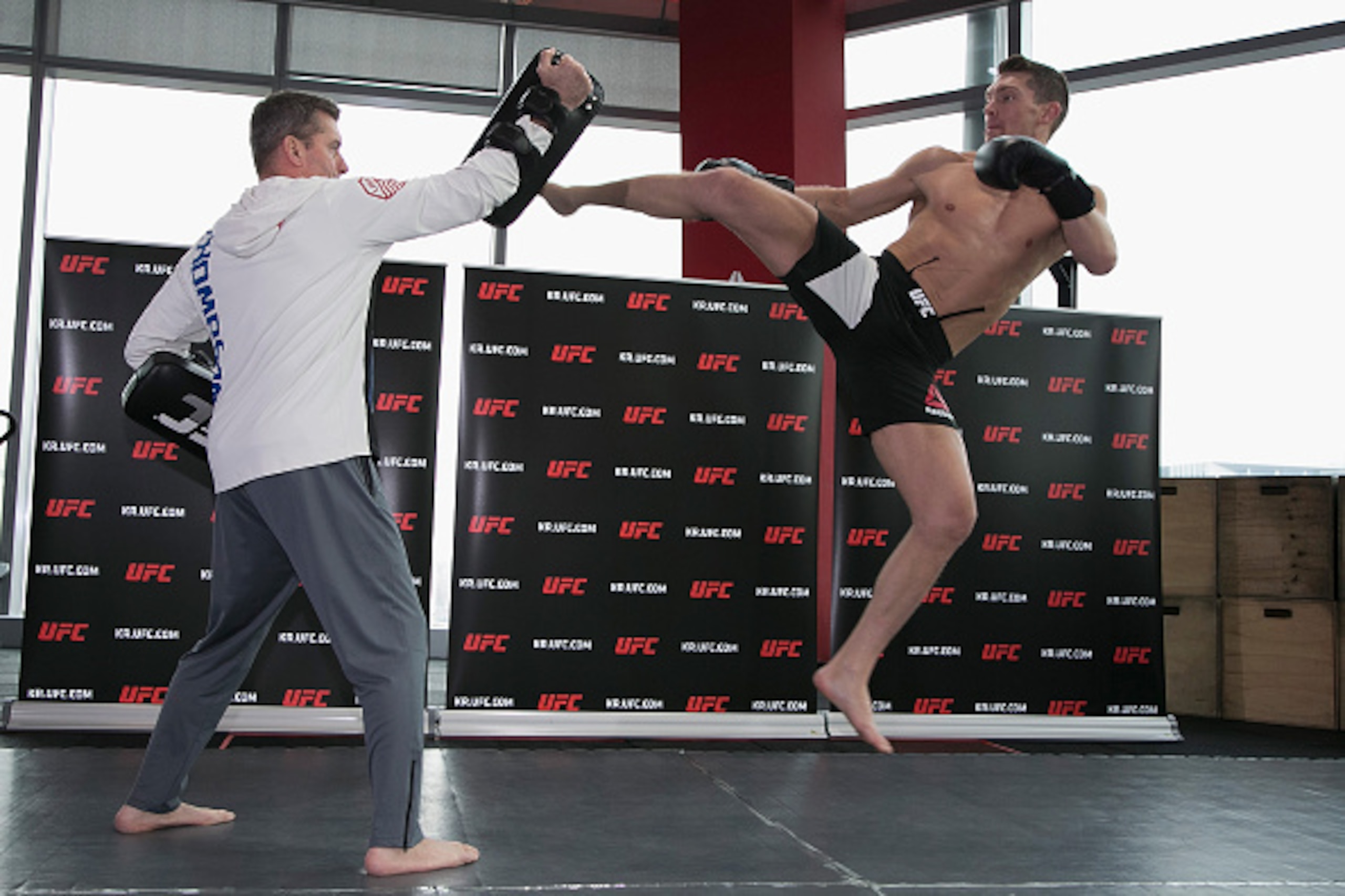 SEOUL, SOUTH KOREA - FEBRUARY 28:  Stephen Thompson attends during an open work out event as part of Korea UFC Tour at CrossFit Sentinel IFC on February 28, 2016 in Seoul, South Korea.  (Photo by Han Myung-Gu / Zuffa LLC/Getty Images)