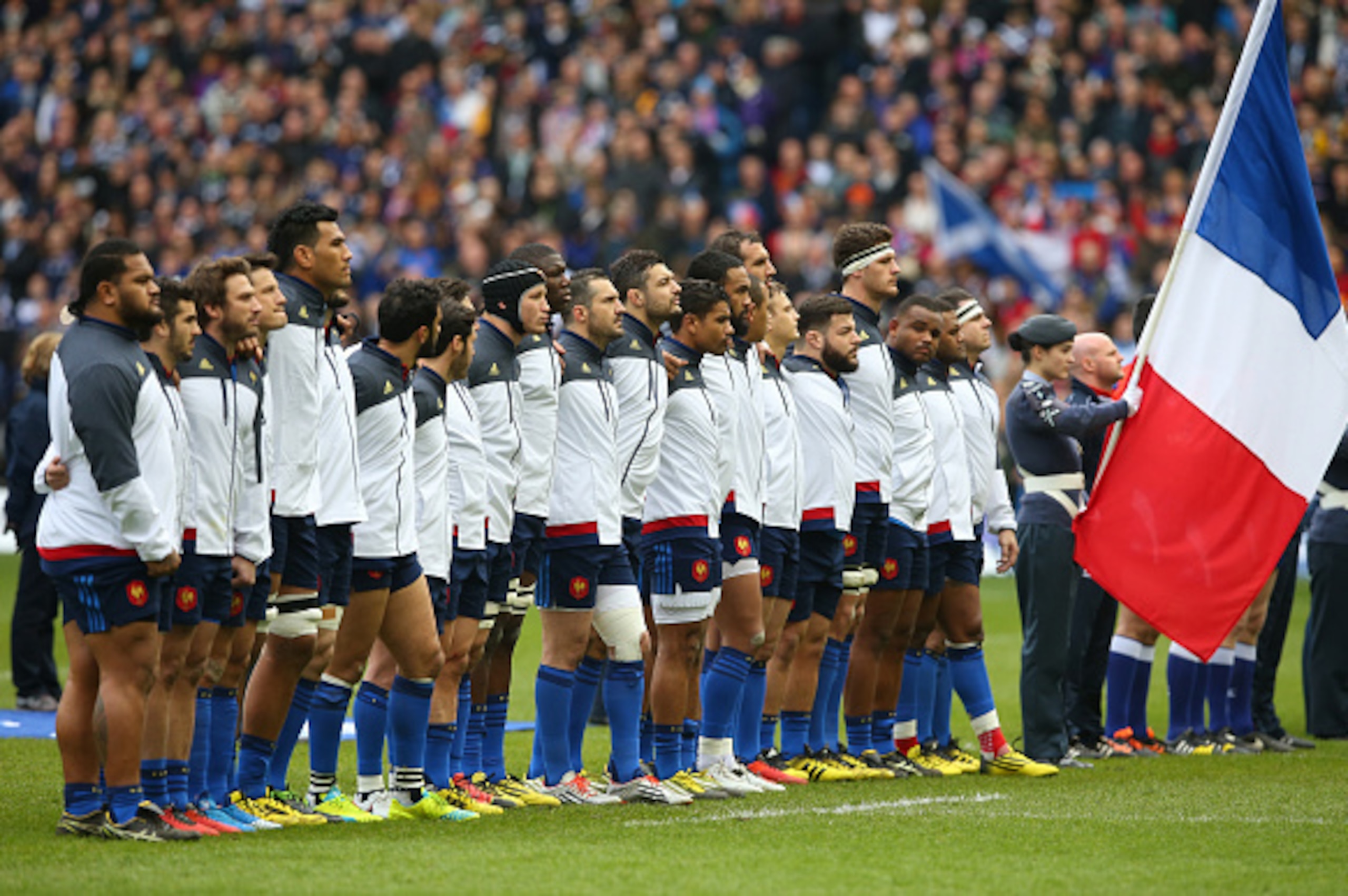 EDINBURGH, SCOTLAND - MARCH 13:  The France team sing the national anthem prior to kickoff during the RBS Six Nations match between Scotland and France at Murrayfield Stadium on March 13, 2016 in Edinburgh, Scotland.  (Photo by Ian MacNicol/Getty Images)