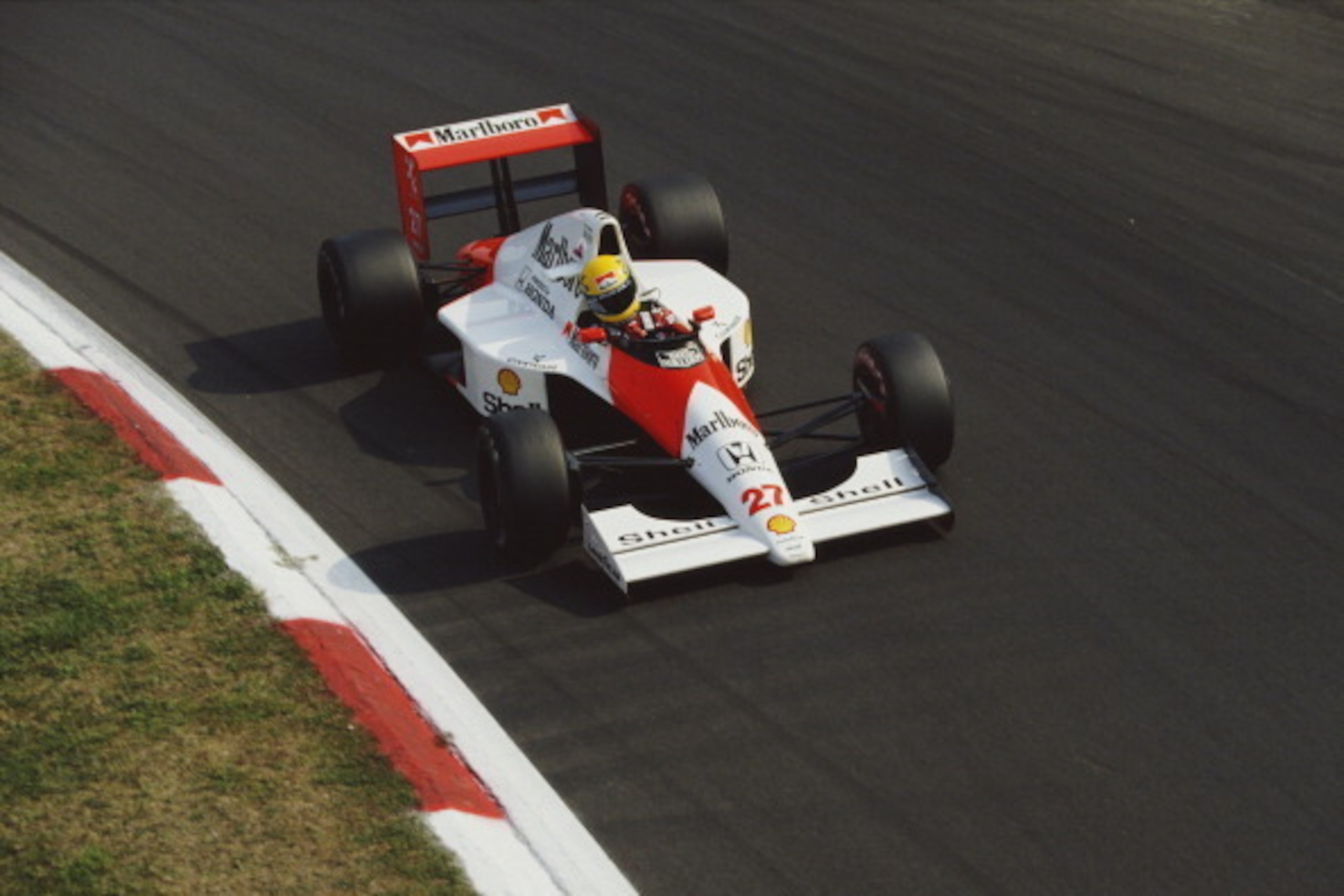 Ayrton Senna of Brazil drives the #27 Honda Marlboro McLaren McLaren MP4/5B Honda RA109E V10 during practice for the Italian Grand Prix on 8th September 1990 at the Autodromo Nazionale Monza near Monza, Italy. (Photo by Pascal Rondeau/Getty Images)