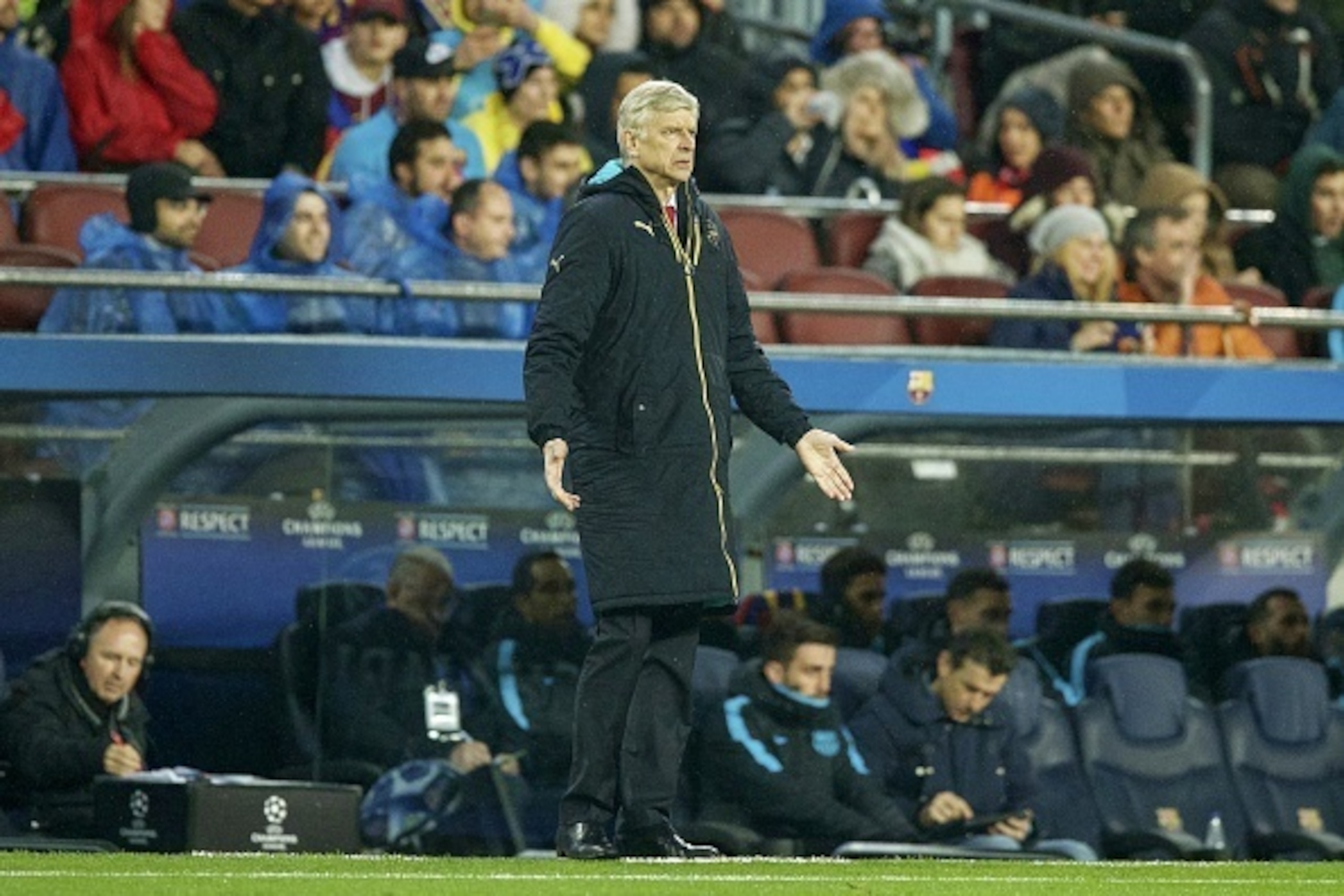 coach Arsene Wenger of Arsenal FC during the UEFA Champions League round of 16 match between FC Barcelona and Arsenal on March 16, 2015 at the CampNou stadium in Barcelona, Spain.(Photo by VI Images via Getty Images)