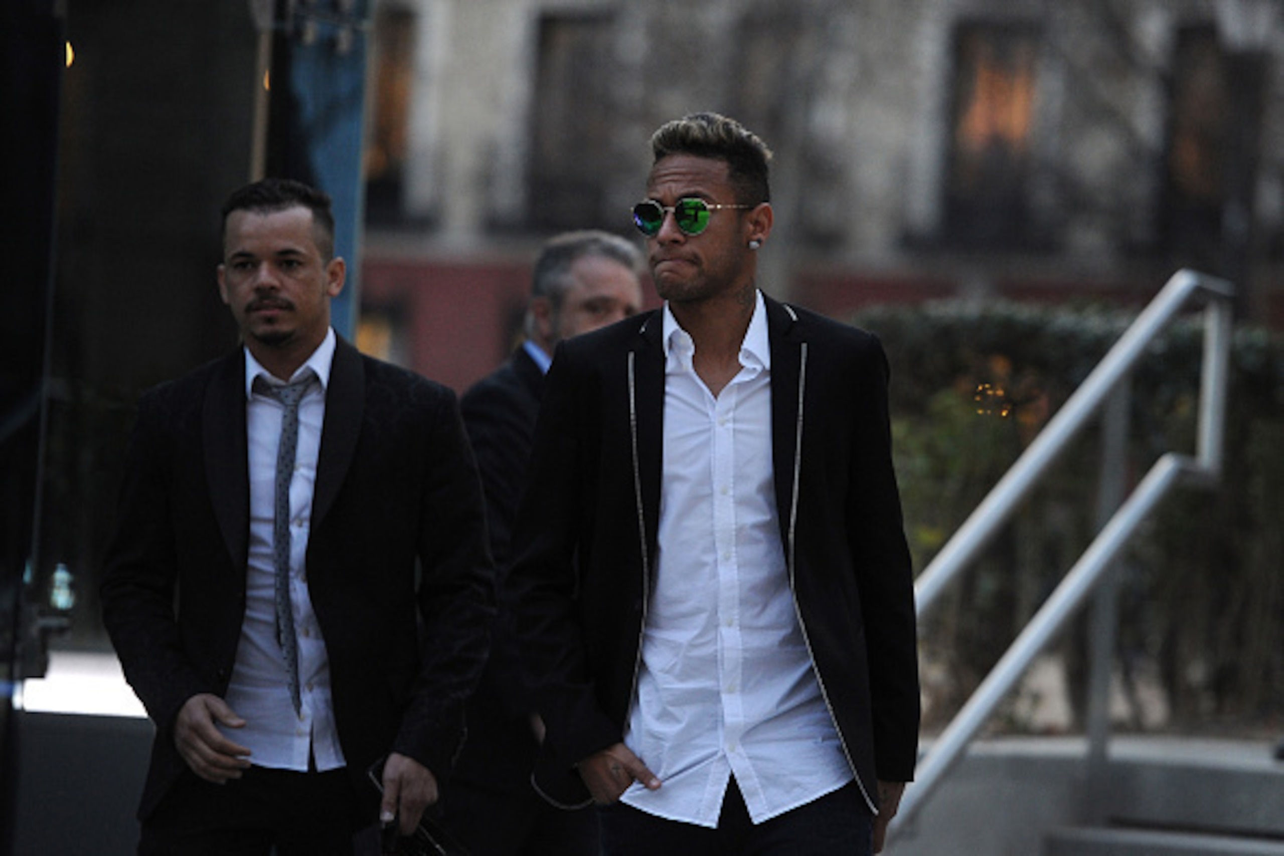 MADRID, SPAIN - FEBRUARY 02:  Neymar of FC Barcelona leaves the National Court on February 2, 2016 in Madrid, Spain. Neymar was giving evidence over allegations of corruption and fraud surrounding his transfer to FC Barcelona.  (Photo by Denis Doyle/Getty
