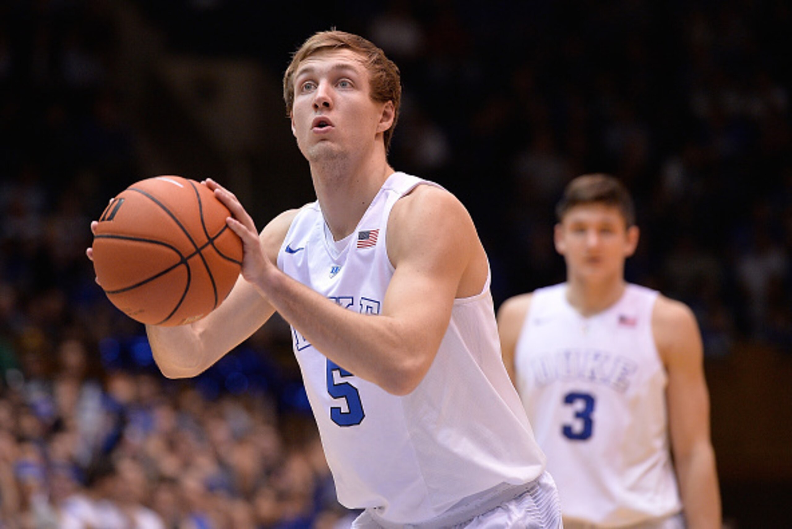 DURHAM, NC - FEBRUARY 25:  Luke Kennard #5 of the Duke Blue Devils shoots against the Florida State Seminoles during their game at Cameron Indoor Stadium on February 25, 2016 in Durham, North Carolina. Duke won 80-65.  (Photo by Grant Halverson/Getty Imag