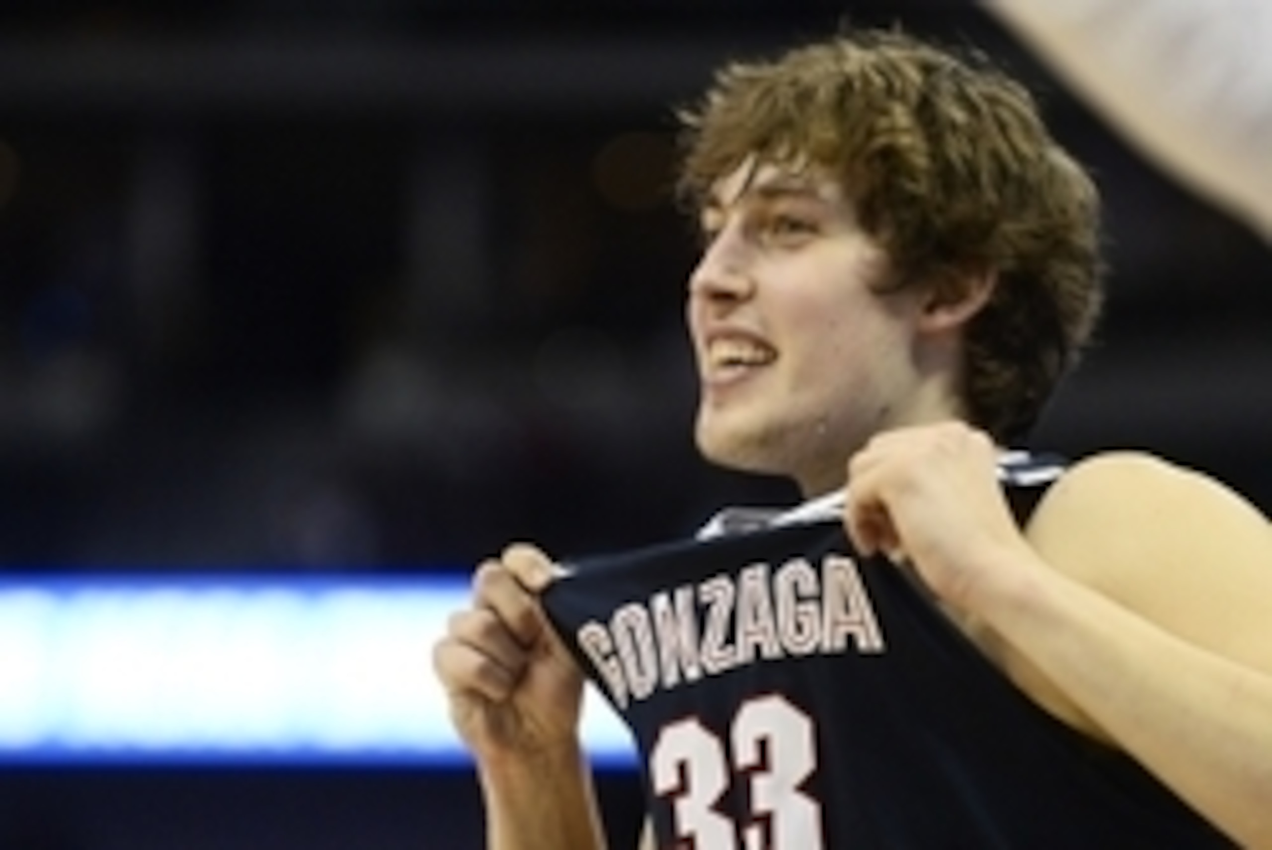 Mar 19, 2016; Denver , CO, USA; Gonzaga Bulldogs forward Kyle Wiltjer (33) in second half action of Utah vs Gonzaga during the second round of the 2016 NCAA Tournament at Pepsi Center. Mandatory Credit: Ron Chenoy-USA TODAY Sports