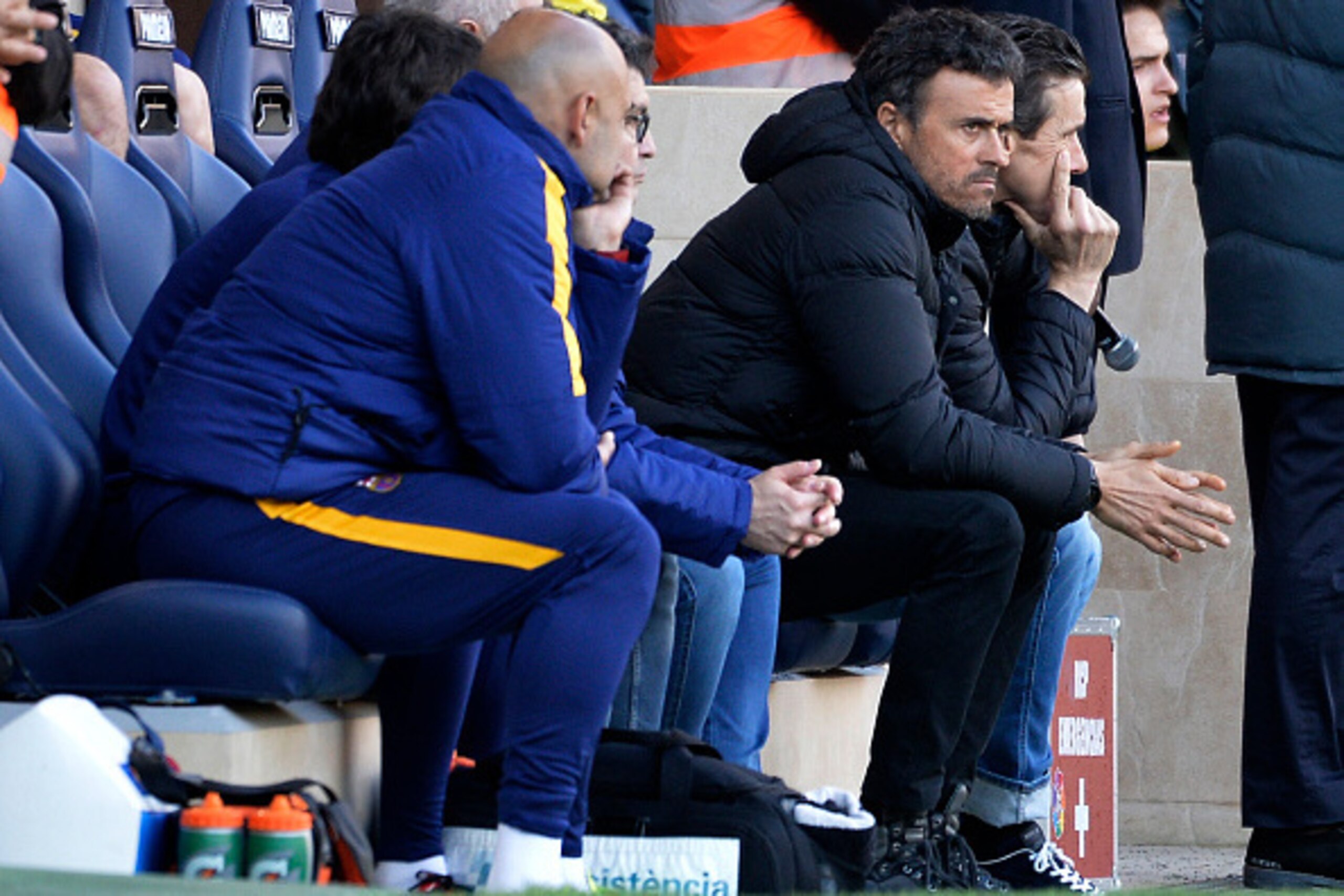 Barcelona's coach Luis Enrique sits on the sidelines during the Spanish league football match Villarreal CF vs FC Barcelona at El Madrigal stadium in Vila-real on March 20, 2016. / AFP / JOSE JORDAN (Photo credit should read JOSE JORDAN/AFP/Getty I Barcelona's coach Luis Enrique sits on the sidelines during the Spanish league football match Villarreal CF vs FC Barcelona at El Madrigal stadium in Vila-real on March 20, 2016. / AFP / JOSE JORDAN (Photo credit should read JOSE JORDAN/AFP/Getty I