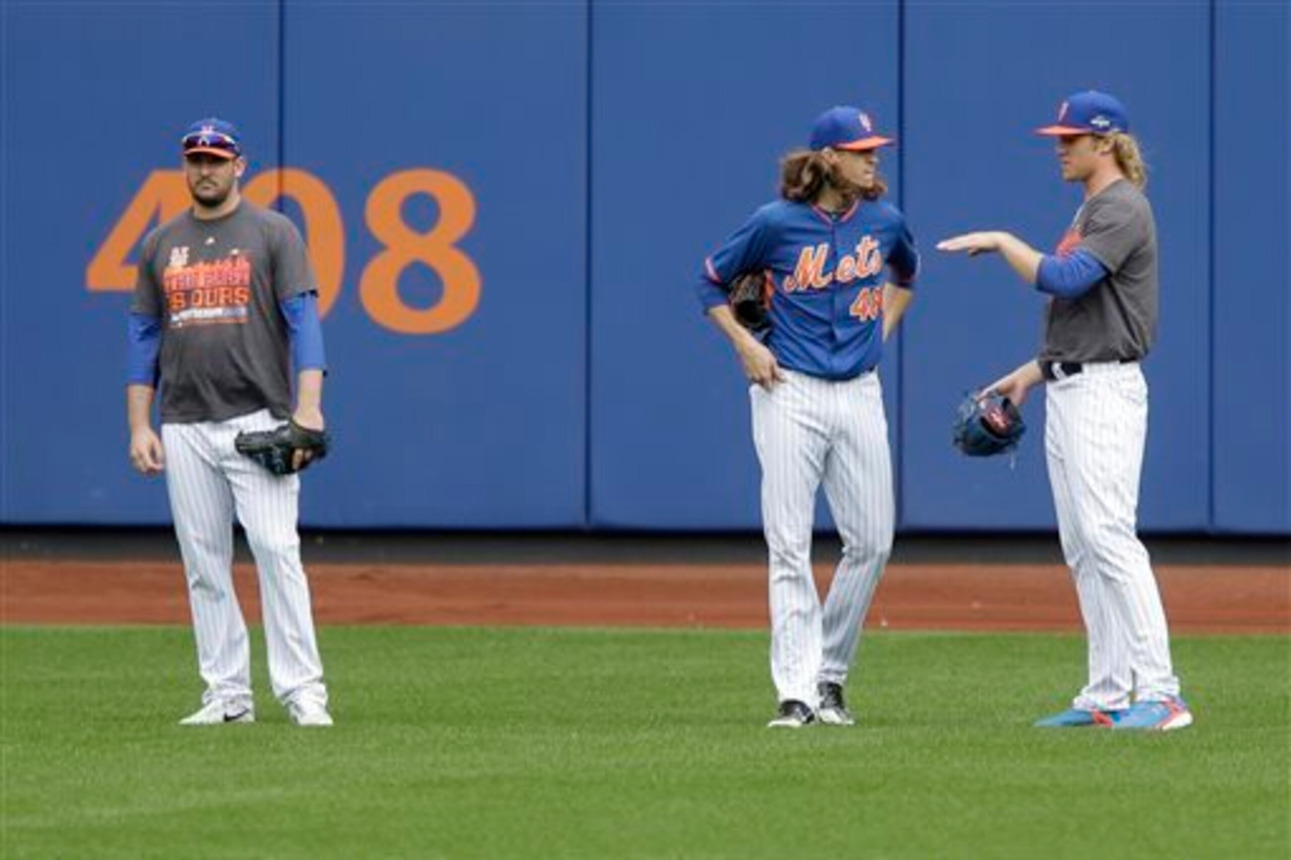 Harvey, deGrom and Syndergaard are all primed for big seasons in 2016, but who's the ace?