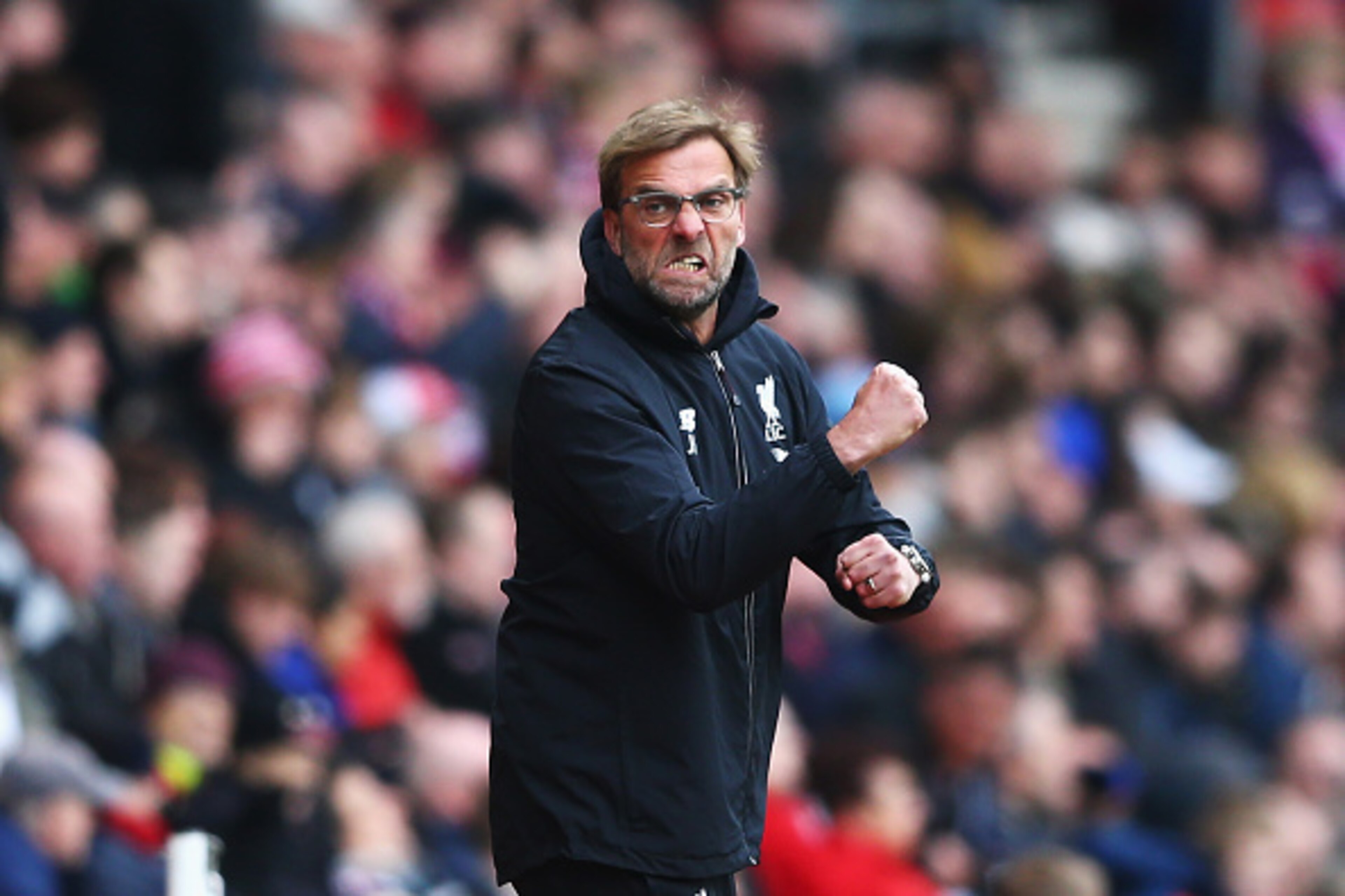 SOUTHAMPTON, ENGLAND - MARCH 20:  Jurgen Klopp, manager of Liverpool celebrates during the Barclays Premier League match between Southampton and Liverpool at St Mary's Stadium on March 20, 2016 in Southampton, United Kingdom.  (Photo by Michael Steele/Get