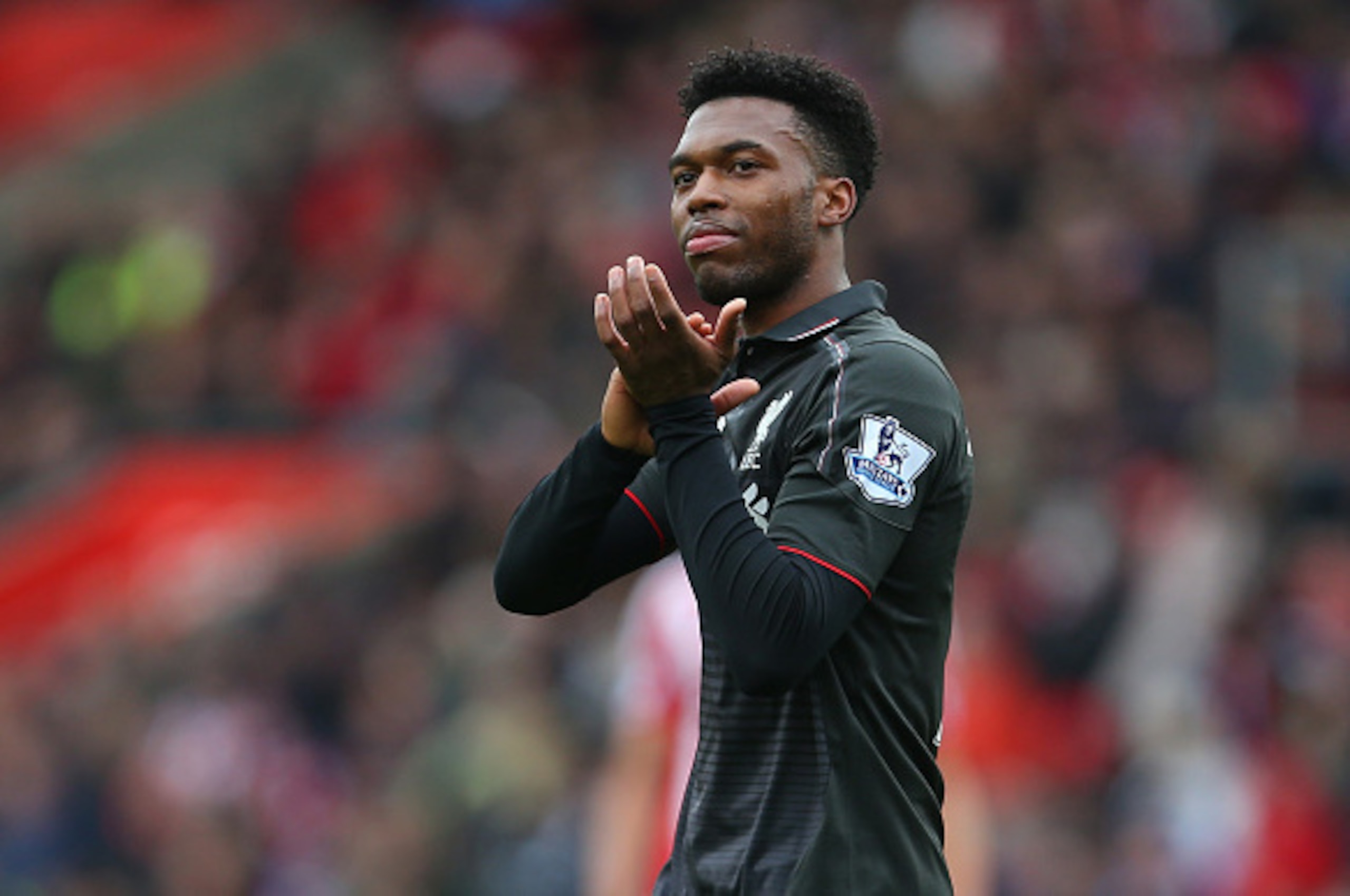 SOUTHAMPTON, ENGLAND - MARCH 20: Daniel Sturridge of Liverpool applauds as he is substituted during the Barclays Premier League match between Southampton and Liverpool on March 20, 2016 in Southampton, United Kingdom. (Photo by Catherine Ivill - AMA/Get SOUTHAMPTON, ENGLAND - MARCH 20: Daniel Sturridge of Liverpool applauds as he is substituted during the Barclays Premier League match between Southampton and Liverpool on March 20, 2016 in Southampton, United Kingdom. (Photo by Catherine Ivill - AMA/Get