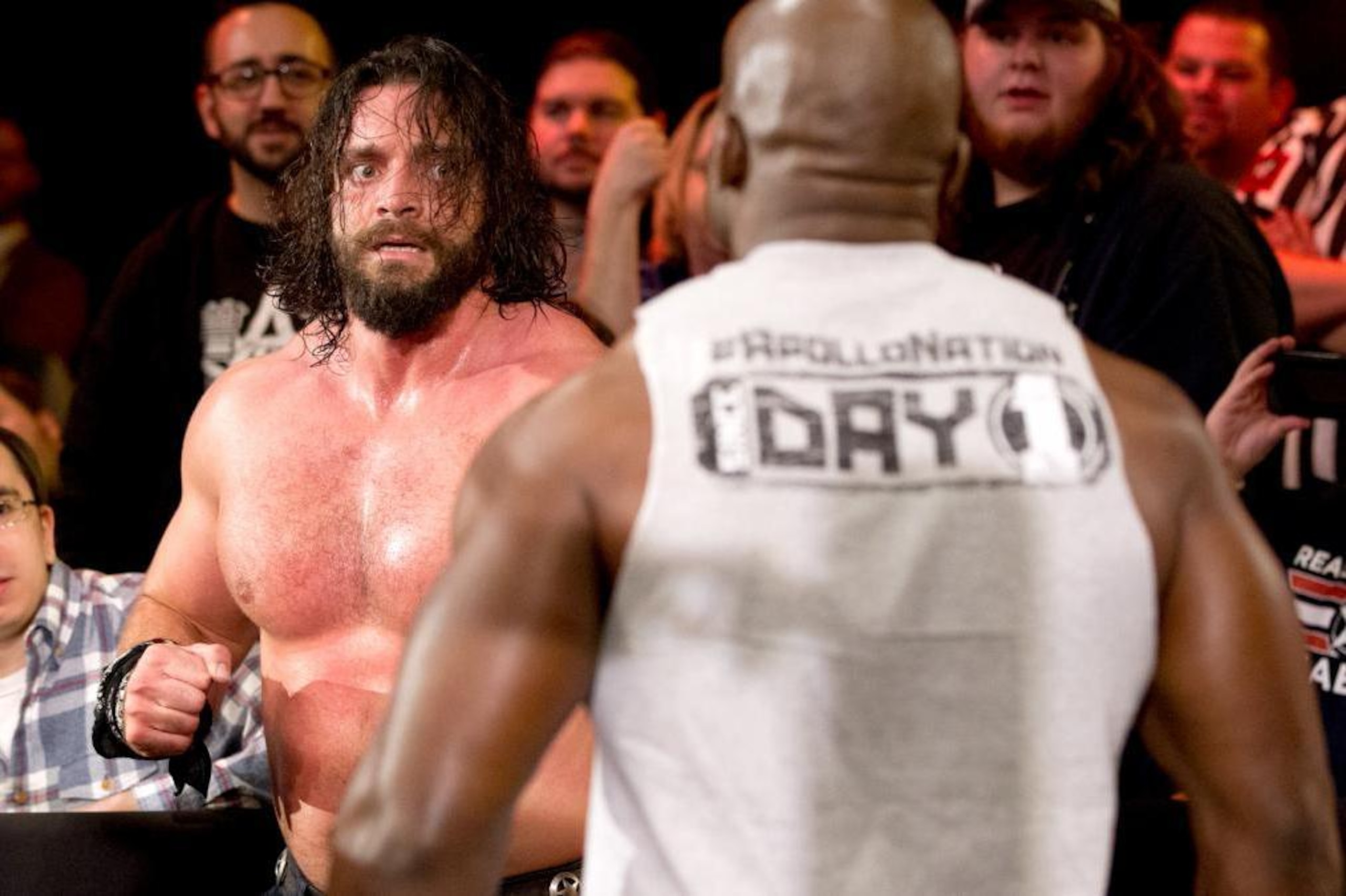 Elias Samson eyes Apollo Crews.