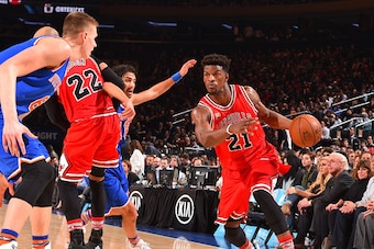 NEW YORK,NY - MARCH 24: Jimmy Butler #21 of the Chicago Bulls drives to the basket against the New York Knicks at Madison Square Garden on March 24, 2016 in New York,New York NOTE TO USER: User expressly acknowledges and agrees that, by downloading and/or