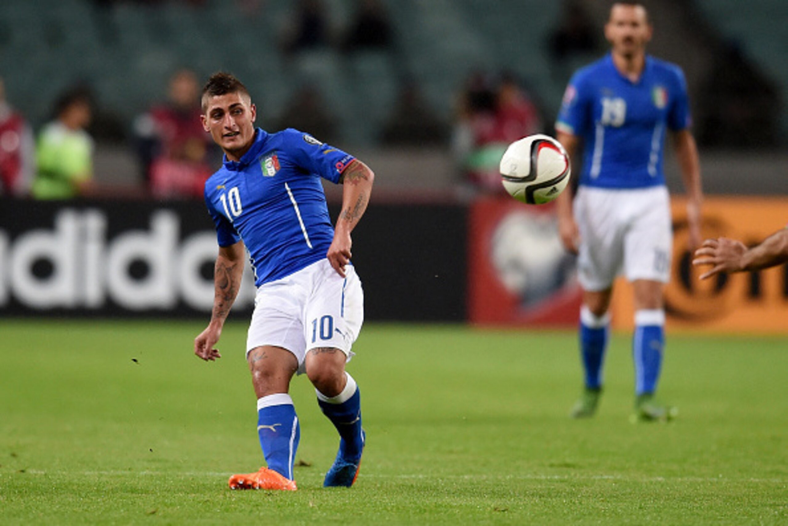 BAKU, AZERBAIJAN - OCTOBER 10:  Marco Verratti of Italy in action during the UEFA Euro 2016 qualifying football match between Azerbaijan and Italy at Olympic Stadium on October 10, 2015 in Baku, Azerbaijan.  (Photo by Claudio Villa/Getty Images)
