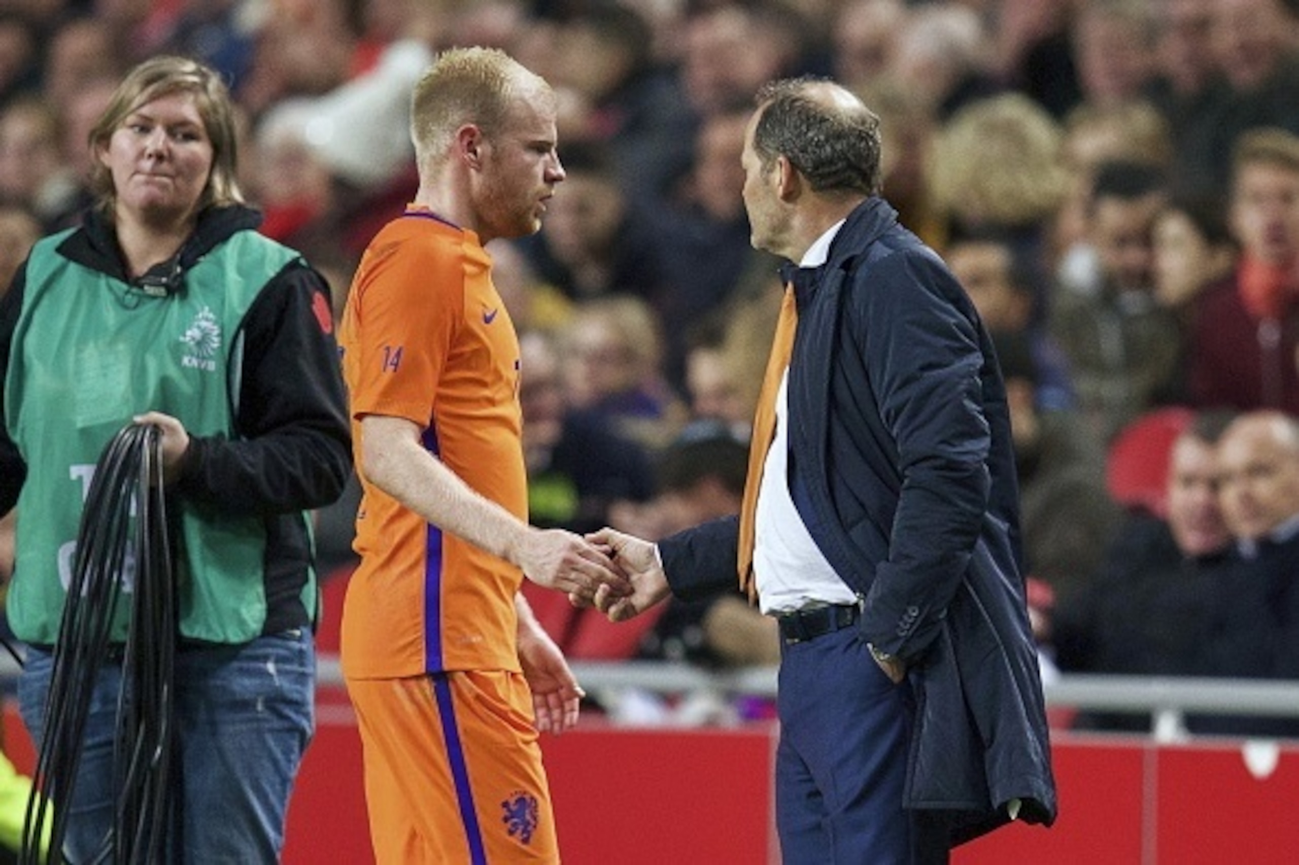 (L-R) Davy Klaassen of Holland of Holland, coach Danny Blind of Holland during the friendly match between Netherlands and France on March 25, 2016 at the Amsterdam Arena in Amsterdam, The Netherlands.(Photo by VI Images via Getty Images)