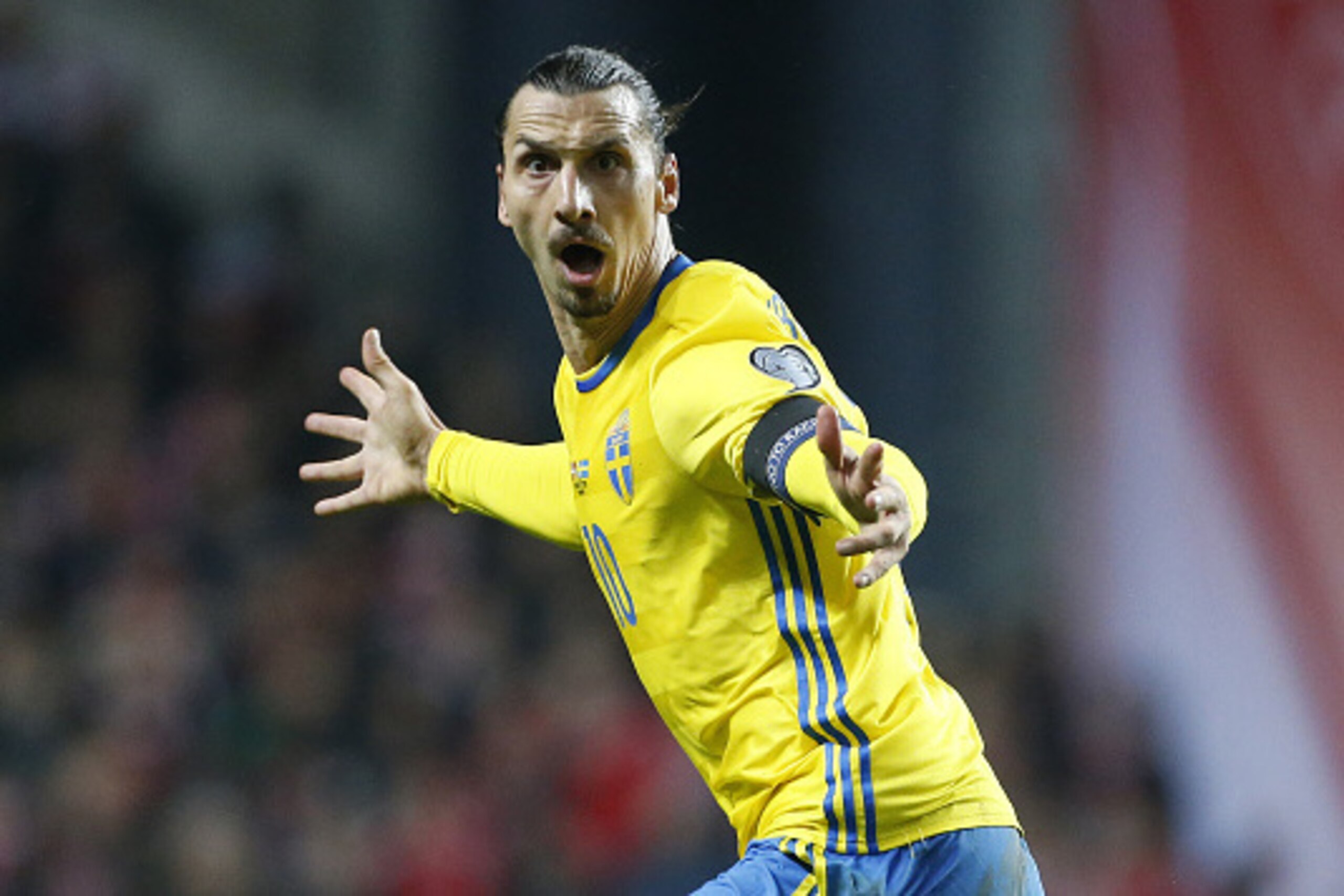 COPENHAGEN, DENMARK - NOVEMBER 17: Zlatan Ibrahimovic of Sweden celebrates scoring his second goal during the UEFA EURO 2016 qualifier play-off second leg match between Denmark and Sweden at Telia Parken stadium on November 17, 2015 in Copenhagen, Denmark