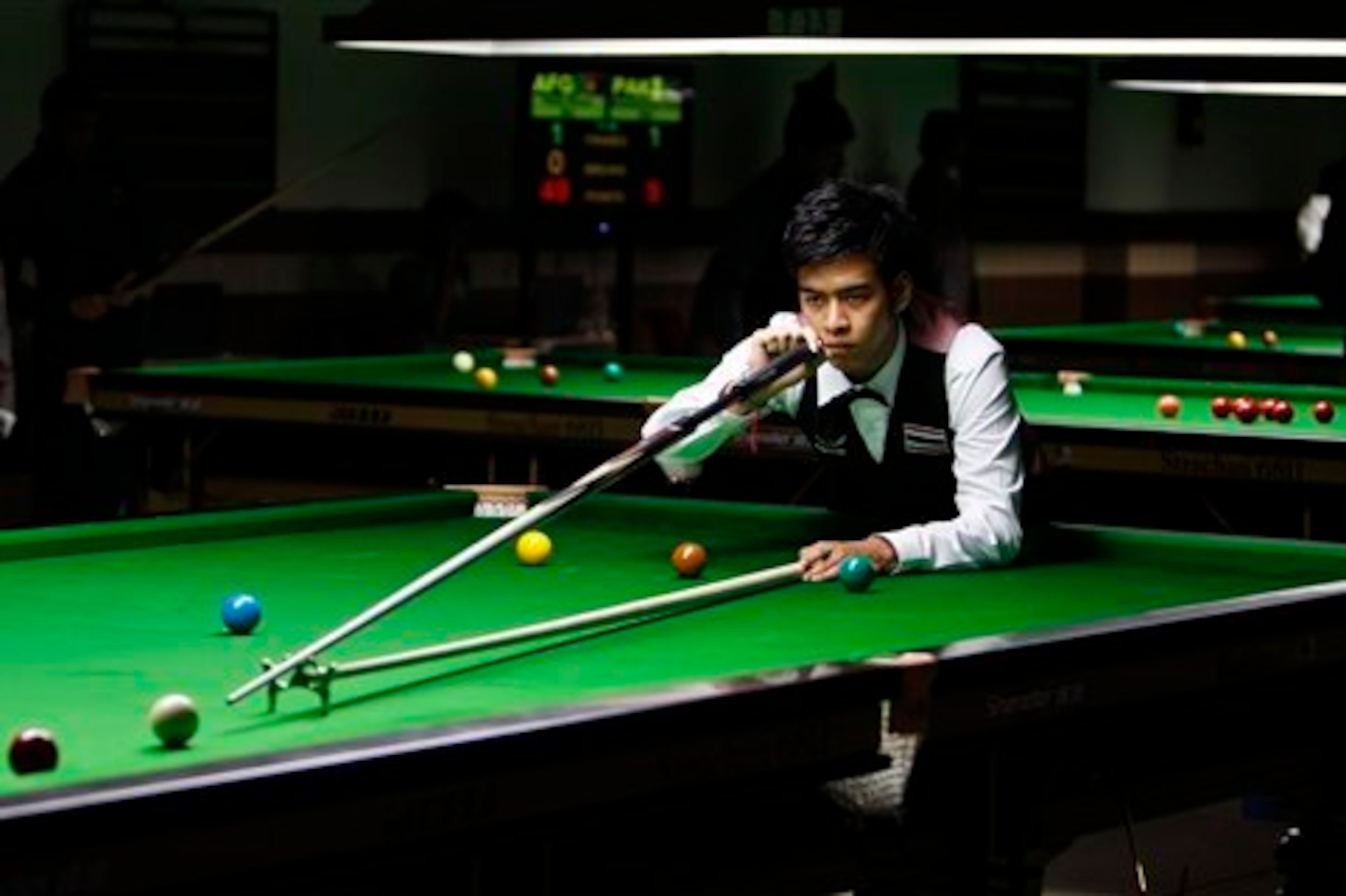 Saengkham played brilliantly against Robertson.