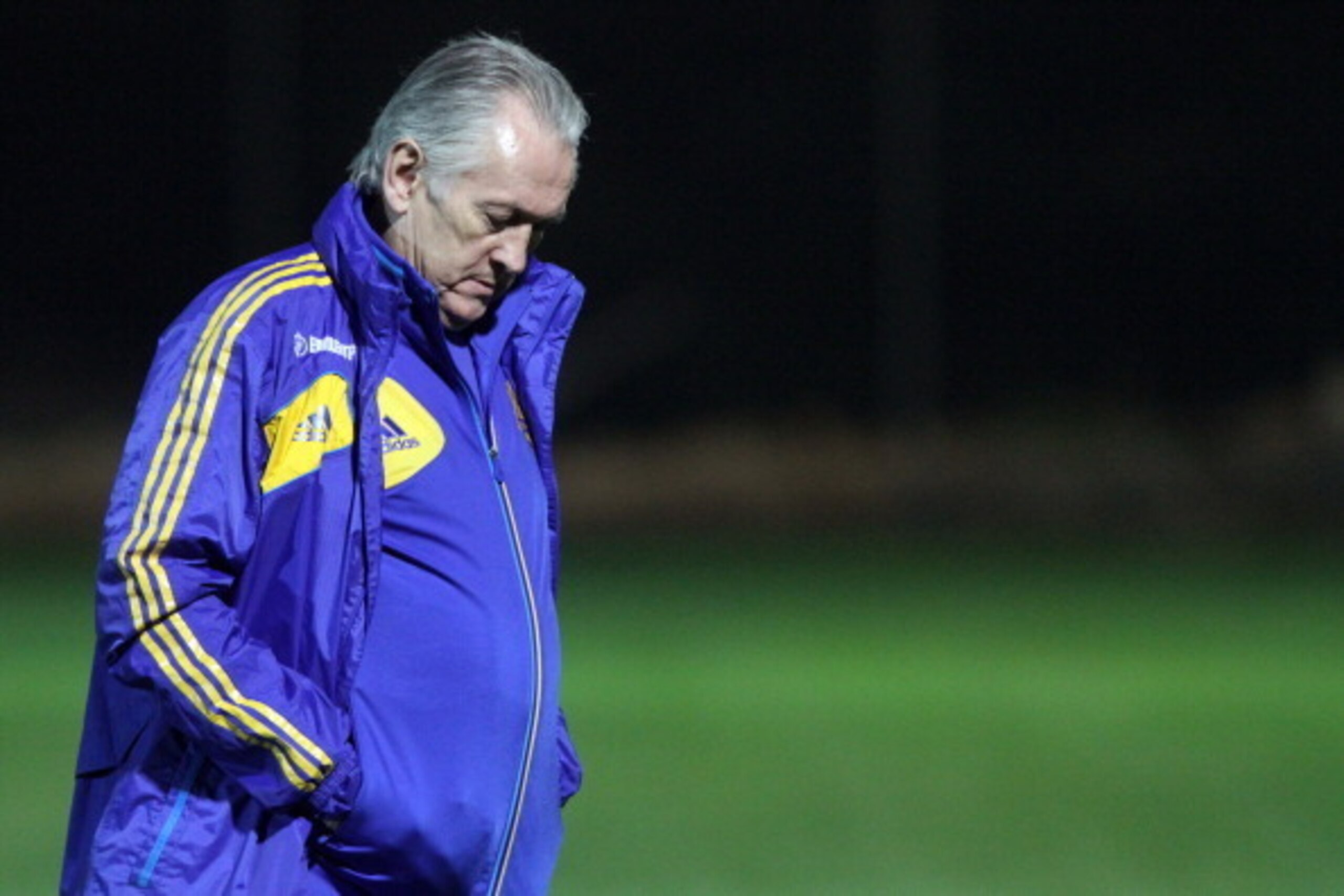 Ukrainian head coach Mykhaylo Fomenko takes part in a training session with his players in the Cypriot resort town of Ayia Napa on March 4, 2014 on the eve of their international friendly football match against the United States. Ukraine have switched the