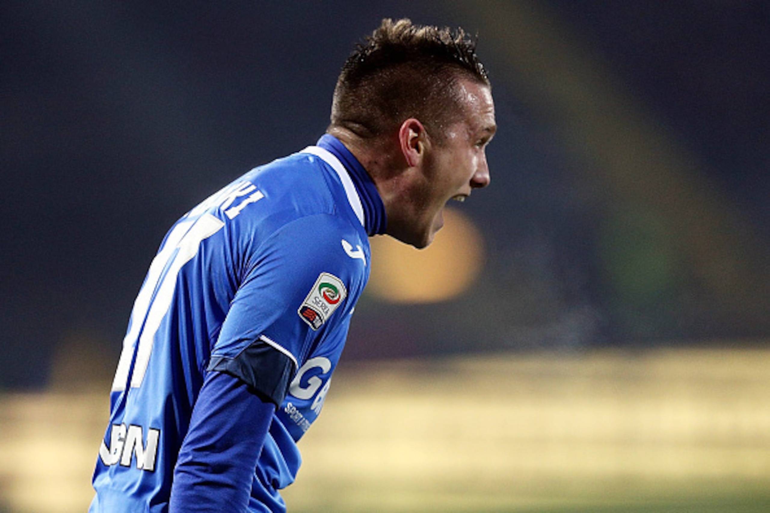 EMPOLI, ITALY - JANUARY 23: Piotr Zielinski of Empoli FC celebrates after scoring a goal during the Serie A match between Empoli FC and AC Milan at Stadio Carlo Castellani on January 23, 2016 in Empoli, Italy.  (Photo by Gabriele Maltinti/Getty Images)