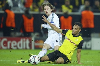 (L-R) Luka Modric of Real Madrid, Pierre-Emerick Aubameyang of Borussia Dortmund during the UEFA Champions League match between Borussia Dortmund and Real Madrid on April 8, 2013 at the Signal Iduna Park stadium in Dortmund, Germany.(Photo by VI Images vi