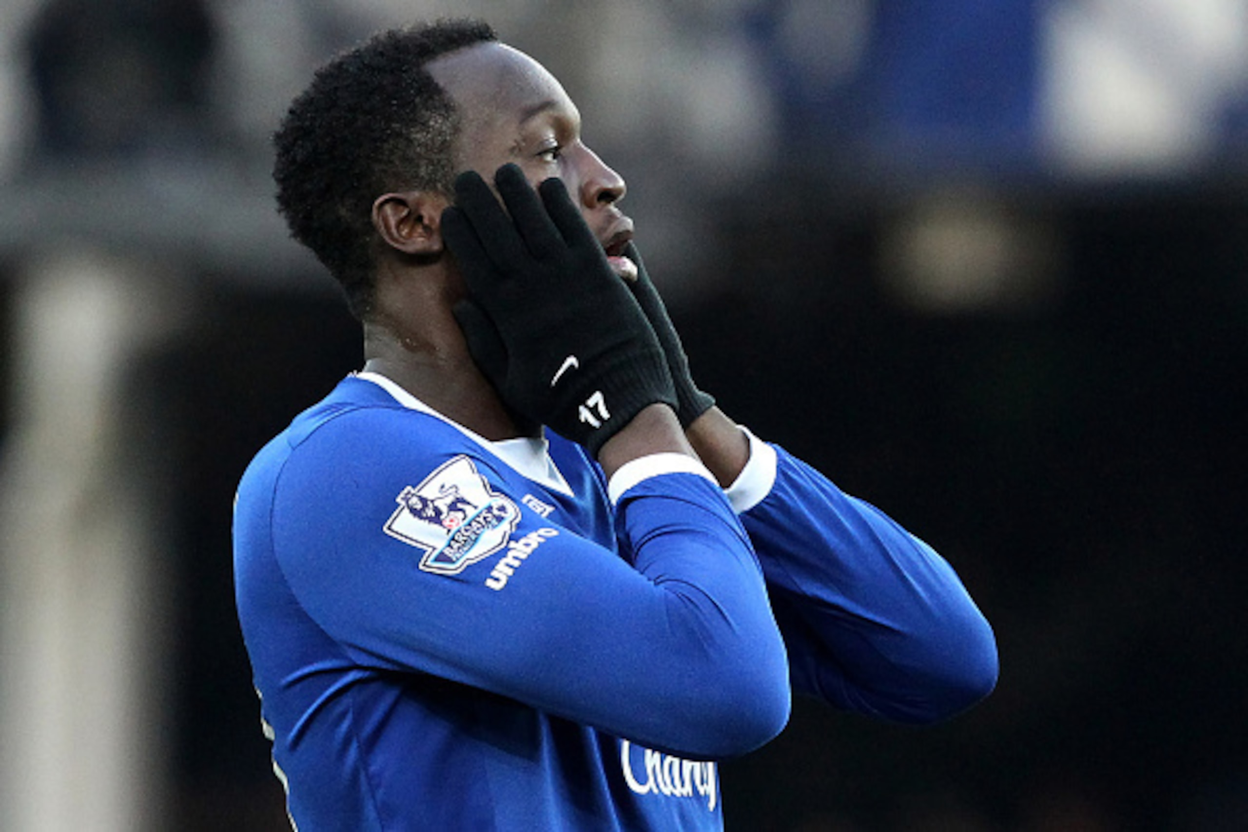 Everton's Belgian striker Romelu Lukaku reacts during the English Premier League football match between Everton and West Bromwich Albion at Goodison Park in Liverpool, north west England on February 13, 2016. / AFP / LINDSEY PARNABY / RESTRICTED TO EDITOR