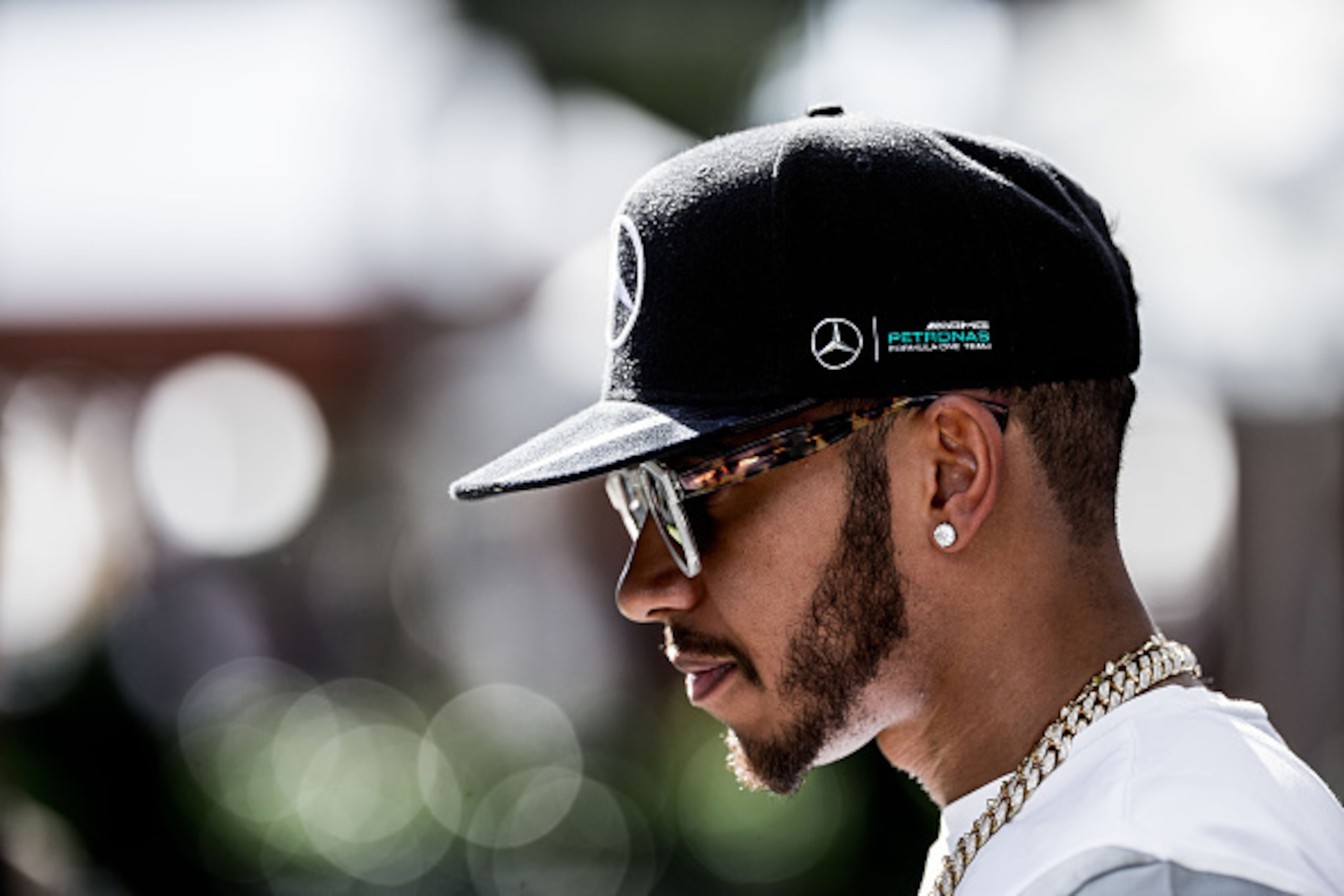 MELBOURNE, AUSTRALIA - MARCH 20:  Lewis Hamilton of Great Britain and Mercedes during the Australian Formula One Grand Prix at Albert Park on March 20, 2016 in Melbourne, Australia.  (Photo by Peter J Fox/Getty Images)
