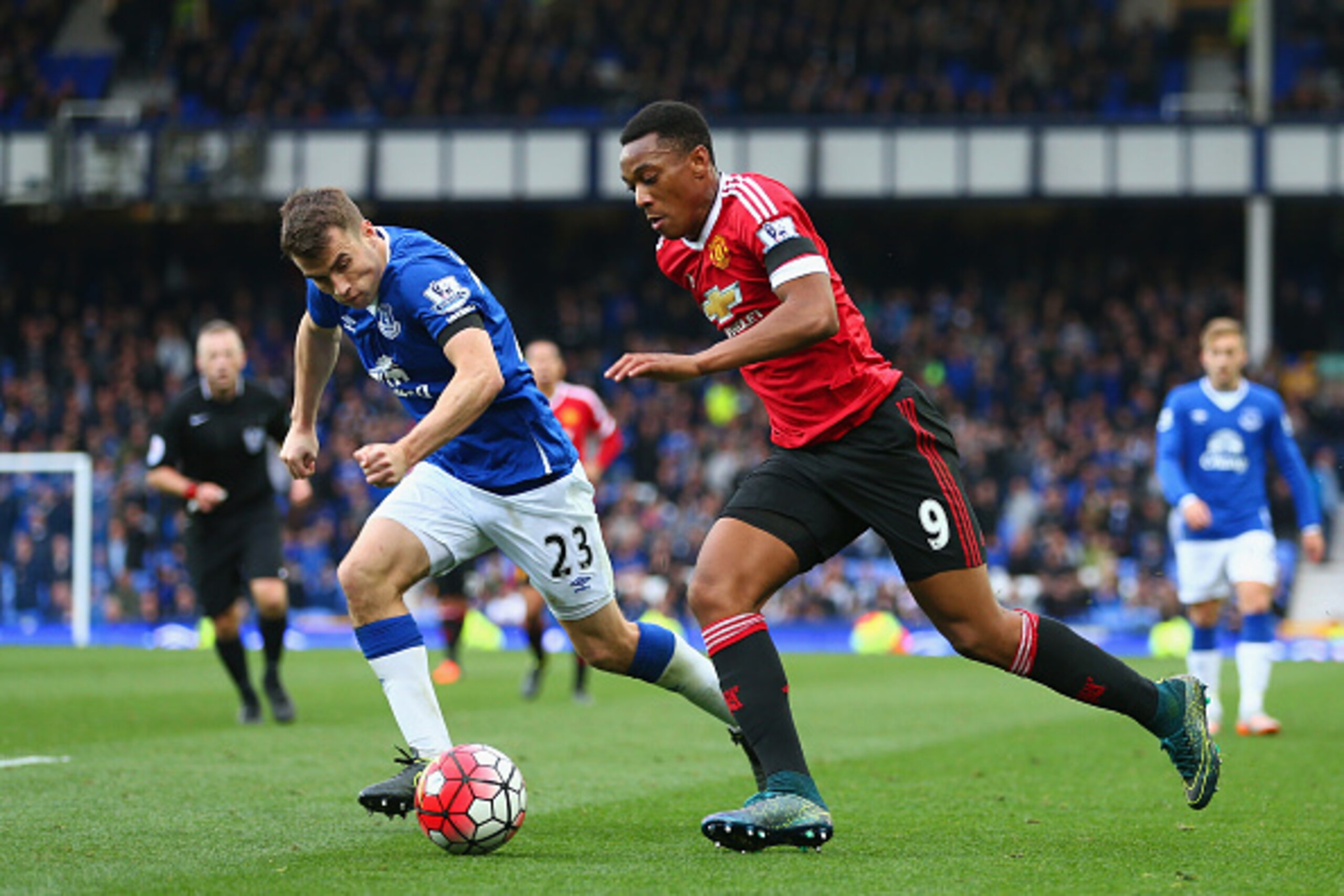 LIVERPOOL, ENGLAND - OCTOBER 17: Anthony Martial of Manchester United and Seamus Coleman of Everton compete for the ball during the Barclays Premier League match between Everton and Manchester United at Goodison Park on October 17, 2015 in Liverpool, Engl