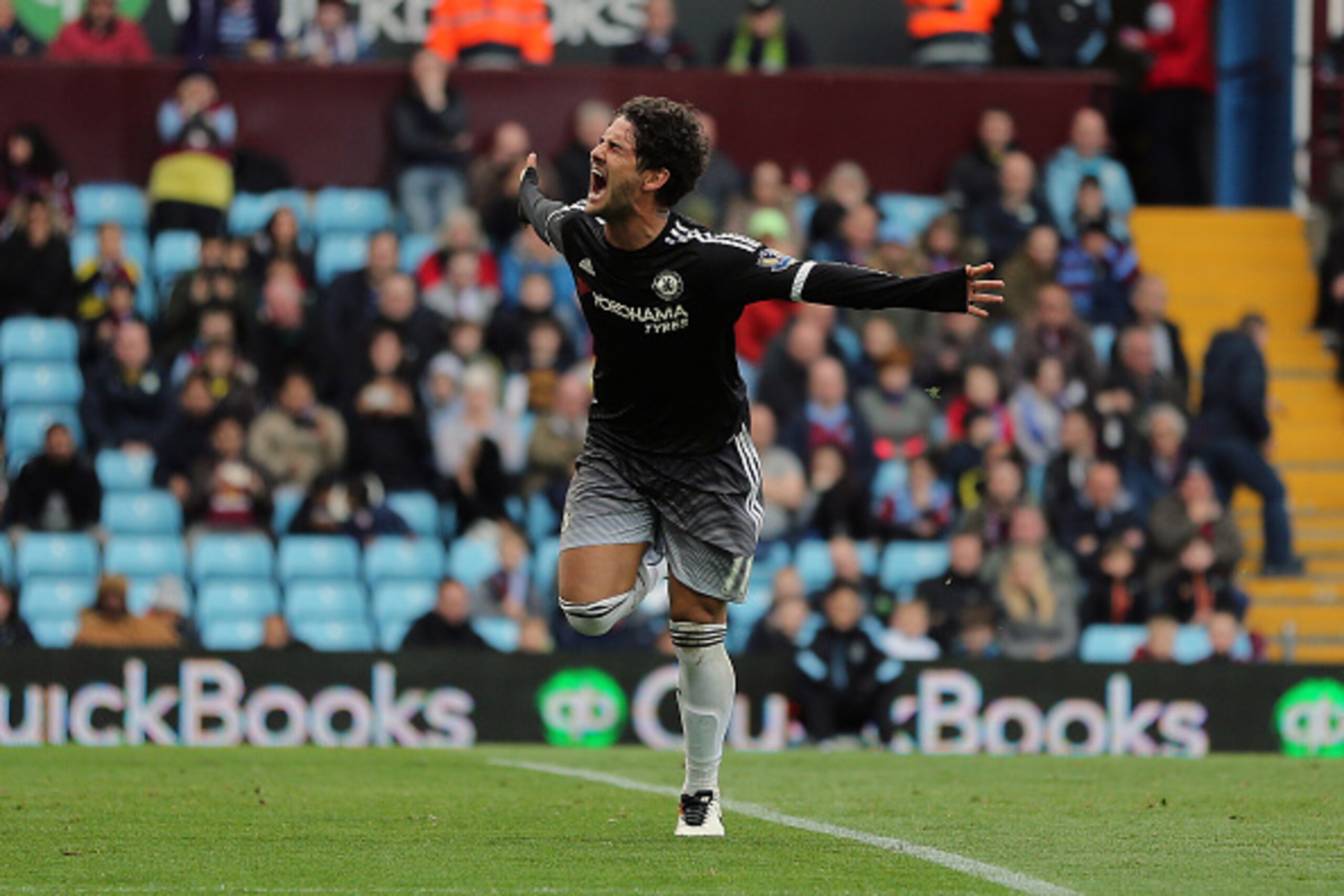BIRMINGHAM, ENGLAND - APRIL 02: Alexandre Pato of Chelsea celebrates after scoring a goal to make it 0-2 during the Barclays Premier League match between Aston Villa and Chelsea at Villa Park on April 2, 2016 in Birmingham, England. (Photo by James Baylis