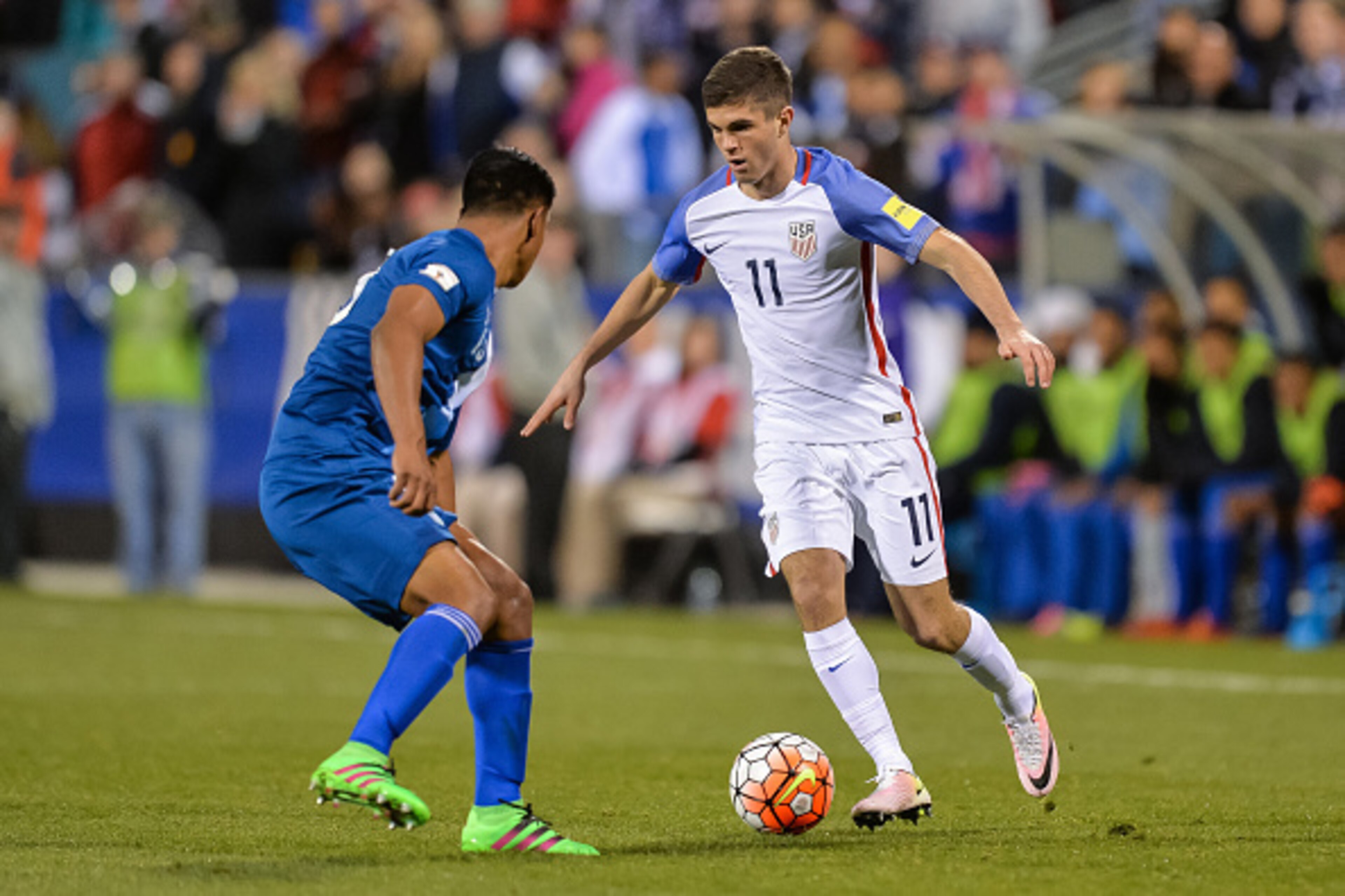 COLUMBUS, OH - MARCH 29:  Christian Pulisic #11 of the United States Men's National Team controls the ball against Guatemala during the FIFA 2018  World Cup qualifier on March 29, 2016 at MAPFRE Stadium in Columbus, Ohio. The United States defeated Guatem