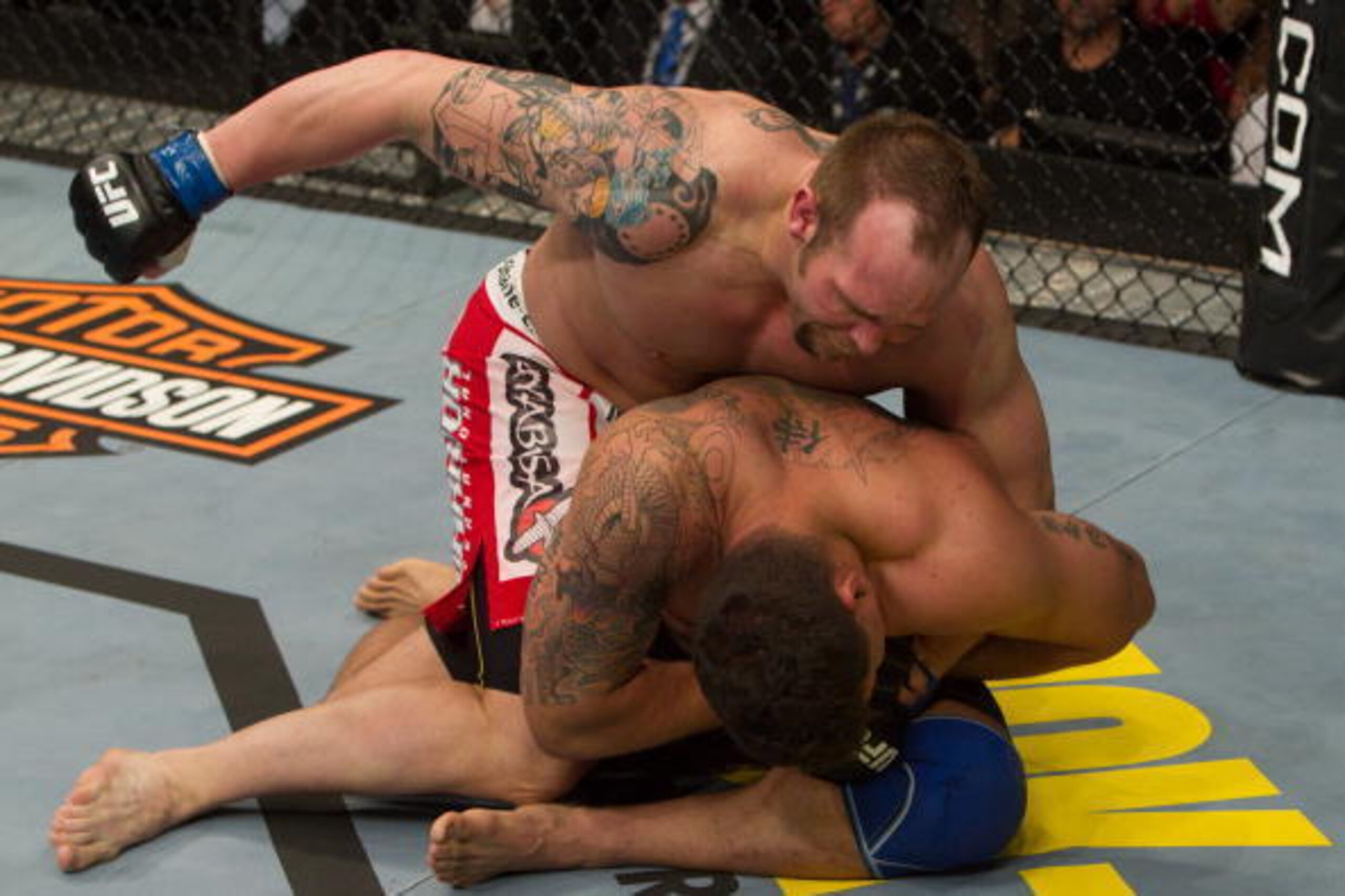 NEWARK, NJ - MARCH 27: Shane Carwin (red/white shorts) def. Frank Mir (black shorts) - KO - 3:48 round 1 during UFC 111 at Prudential Center on March 27, 2010 in Newark, New Jersey. (Photo by Josh Hedges/Zuffa LLC via Getty Images) NEWARK, NJ - MARCH 27: Shane Carwin (red/white shorts) def. Frank Mir (black shorts) - KO - 3:48 round 1 during UFC 111 at Prudential Center on March 27, 2010 in Newark, New Jersey. (Photo by Josh Hedges/Zuffa LLC via Getty Images)