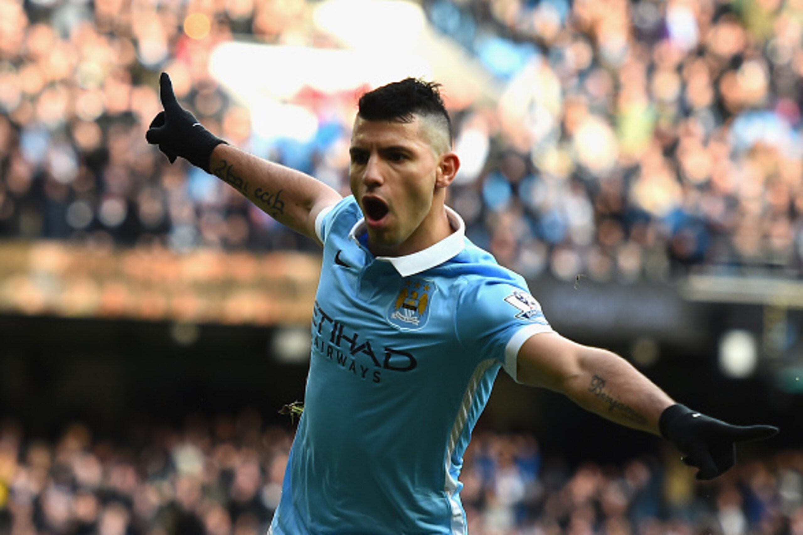 MANCHESTER, ENGLAND - MARCH 05:  Sergio Aguero of Manchester City celebrates scoring his team's third goal during the Barclays Premier League match between Manchester City and Aston Villa at Etihad Stadium on March 5, 2016 in Manchester, England.  (Photo 